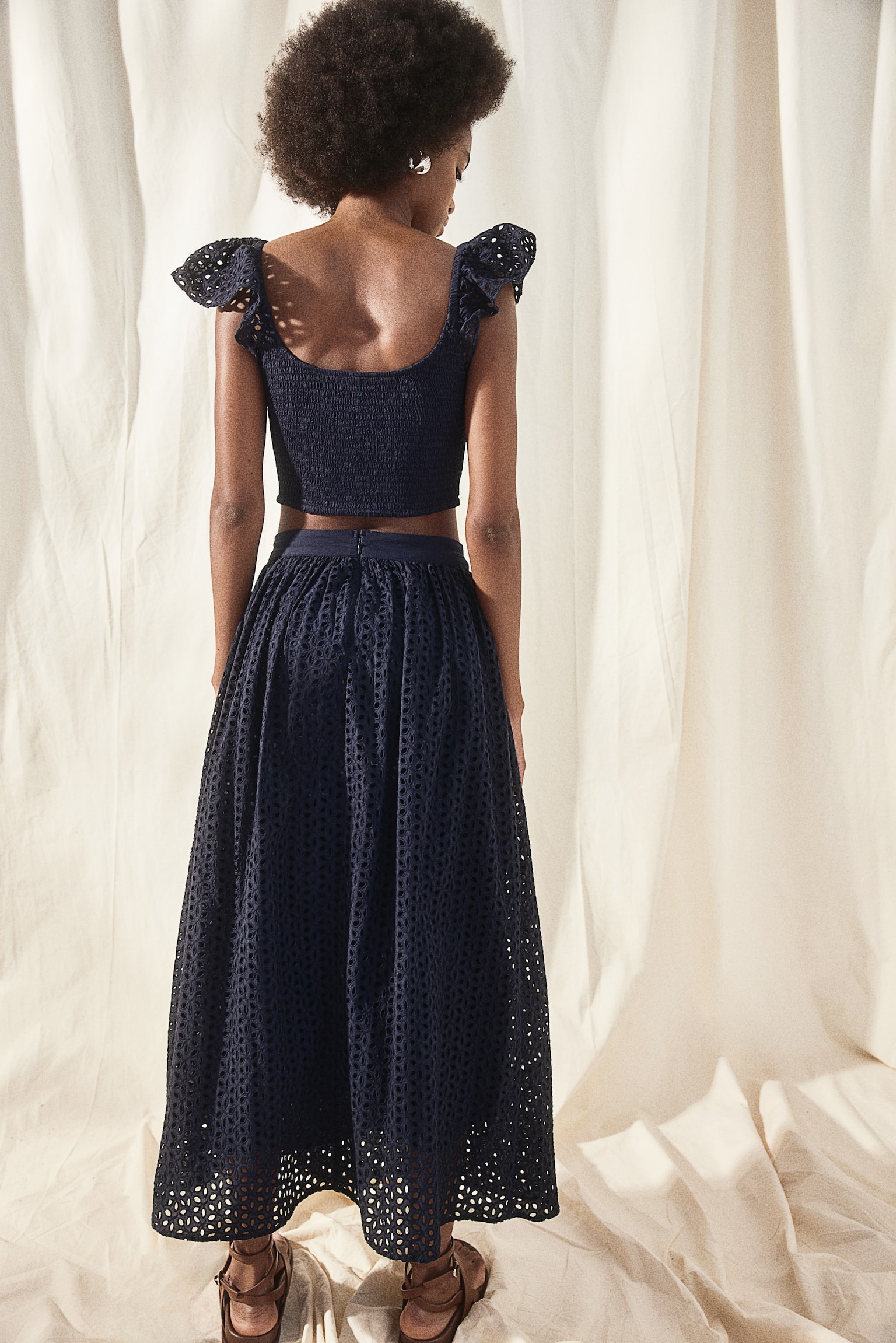 Broderie anglaise maxi skirt - Navy blue - 3