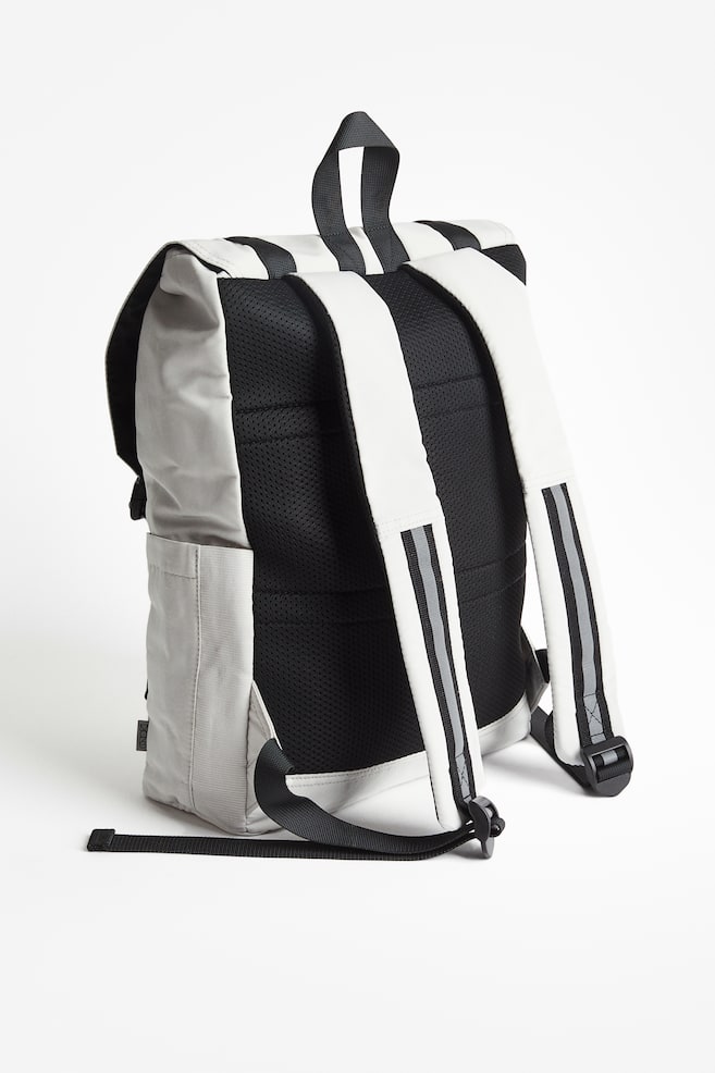 Water-repellent sports backpack - Light grey/Black - 3
