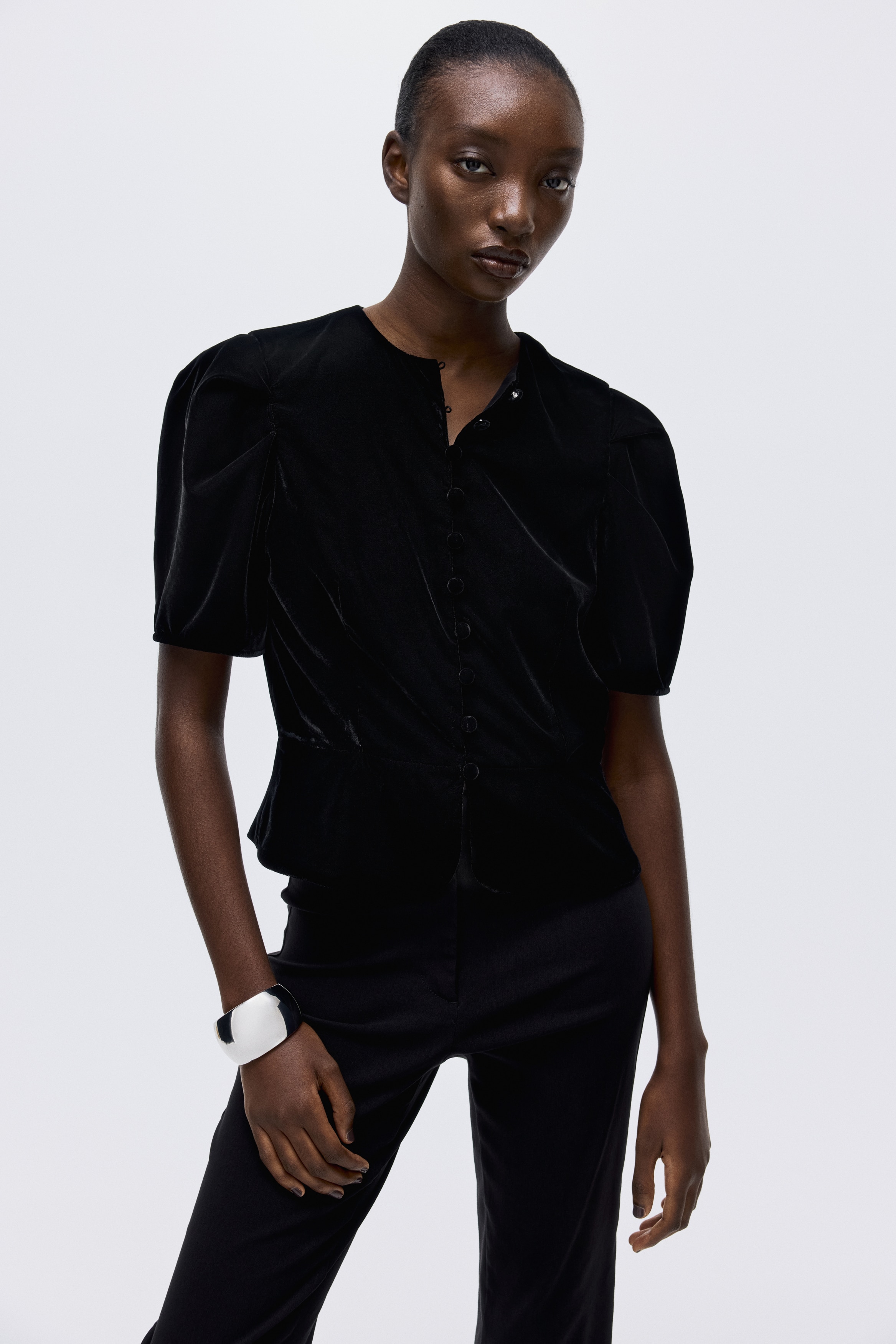 Velour peplum blouse - Black - Ladies | H&M