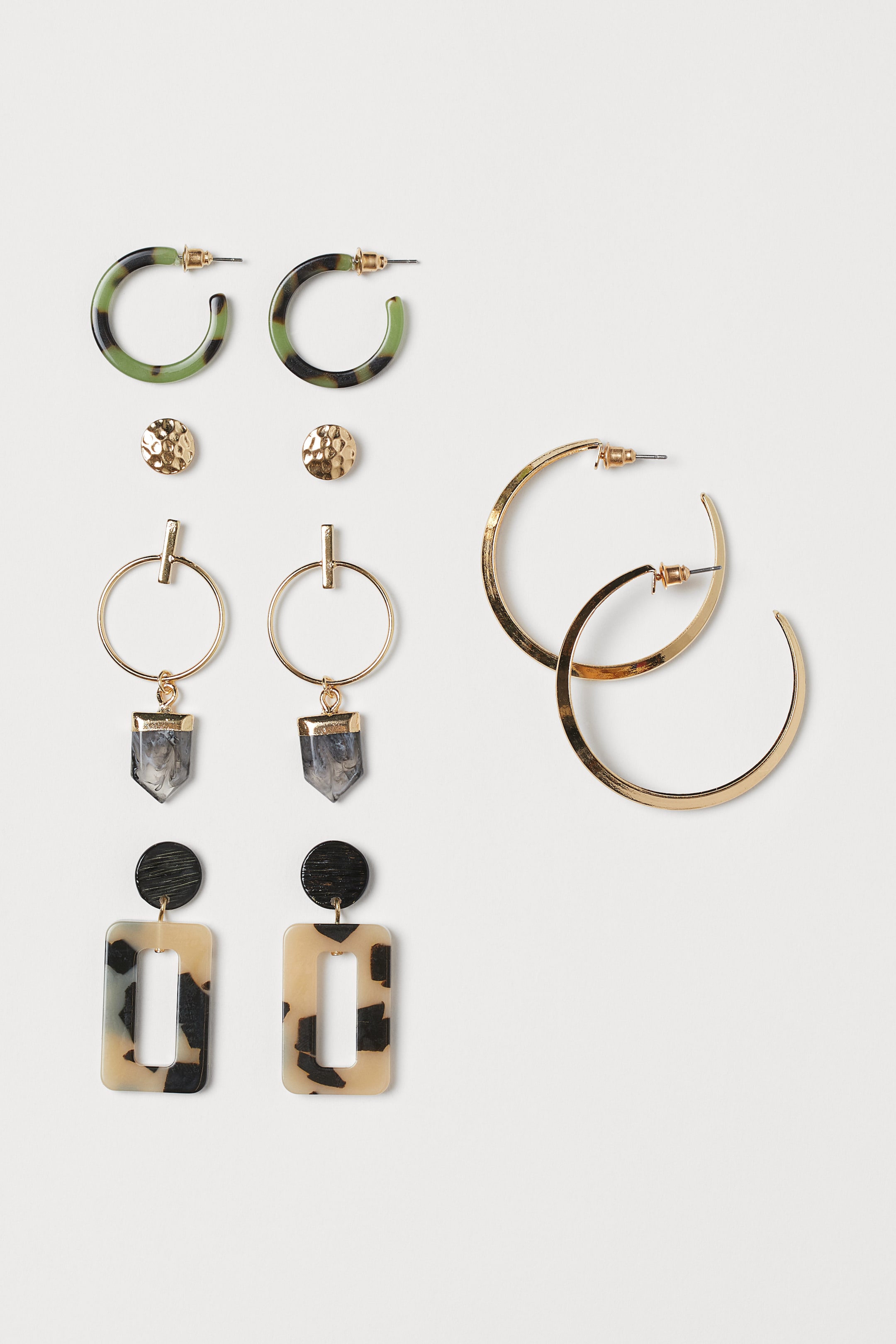 Größeres Bild ansehen: 5 Paar Ohrringe - Goldfarben/Marmoriert - Ladies | H&M DE 1