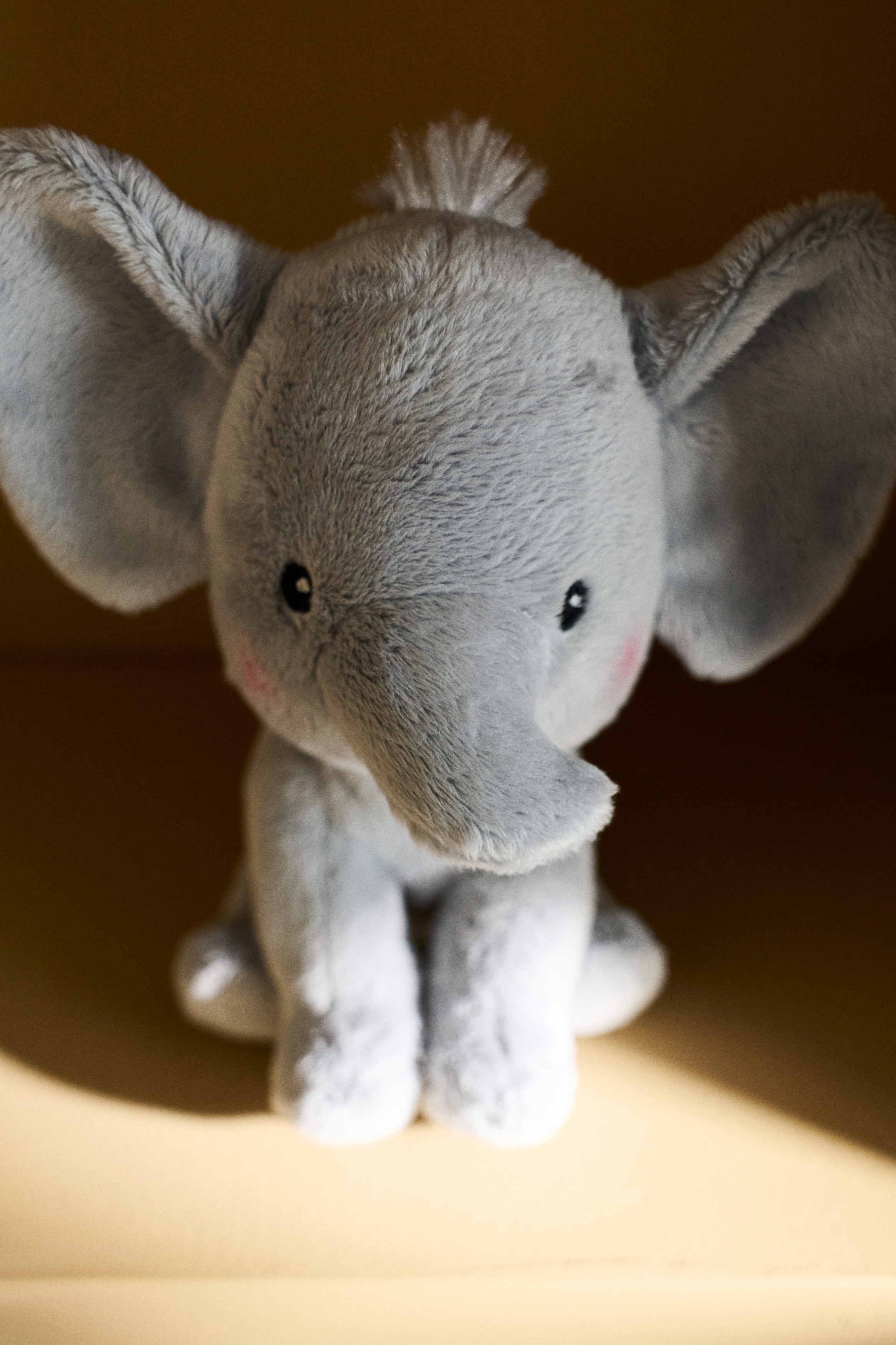 Peluche - Gris clair/éléphant/Vert clair/dinosaure/Gris/paresseux/Marron clair/écureuil/Vert clair/grenouille/Beige clair/lama/Marron/singe/Noir/oiseau/Beige clair/lapin/Crème/girafe/Jaune/lion/Beige clair/tricératops/Marron/hibou