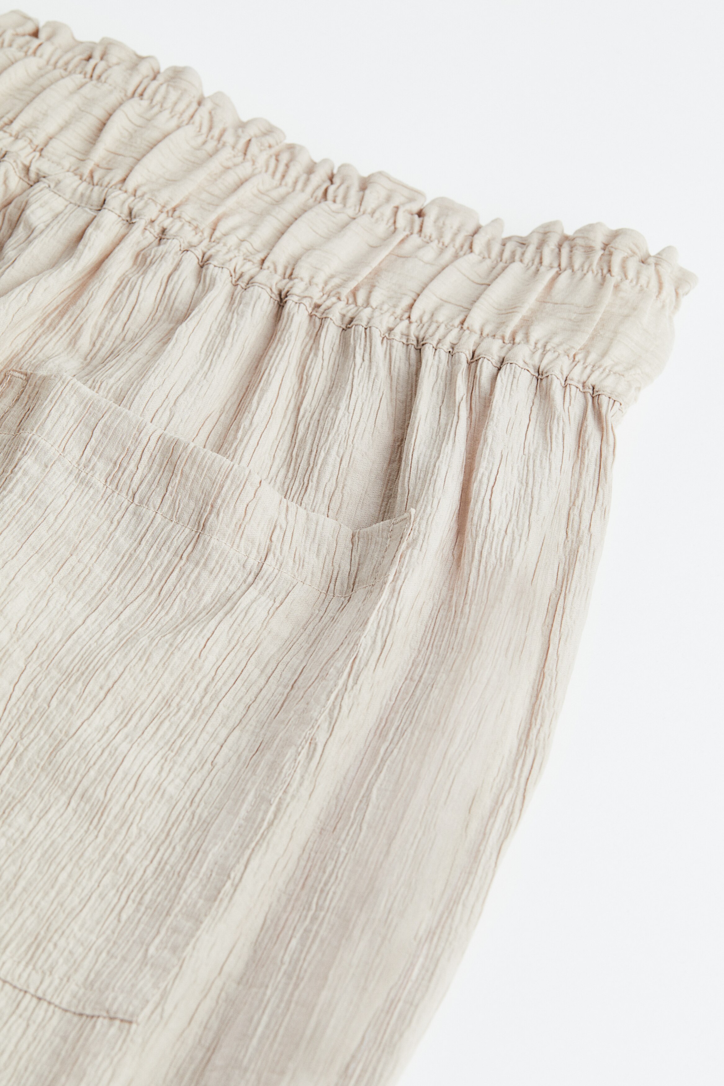Tapered trousers