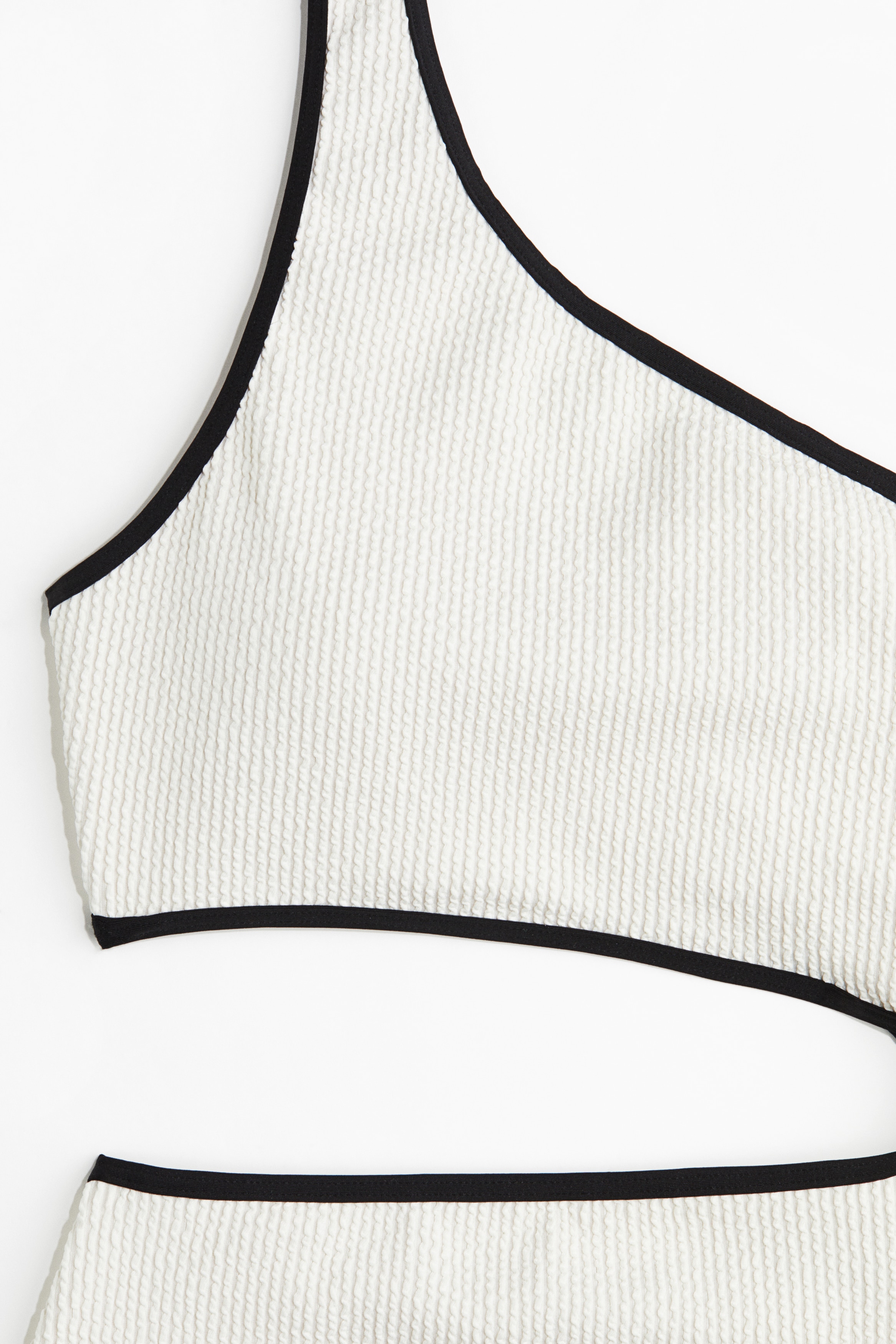 One-shoulder cut-out swimsuit
