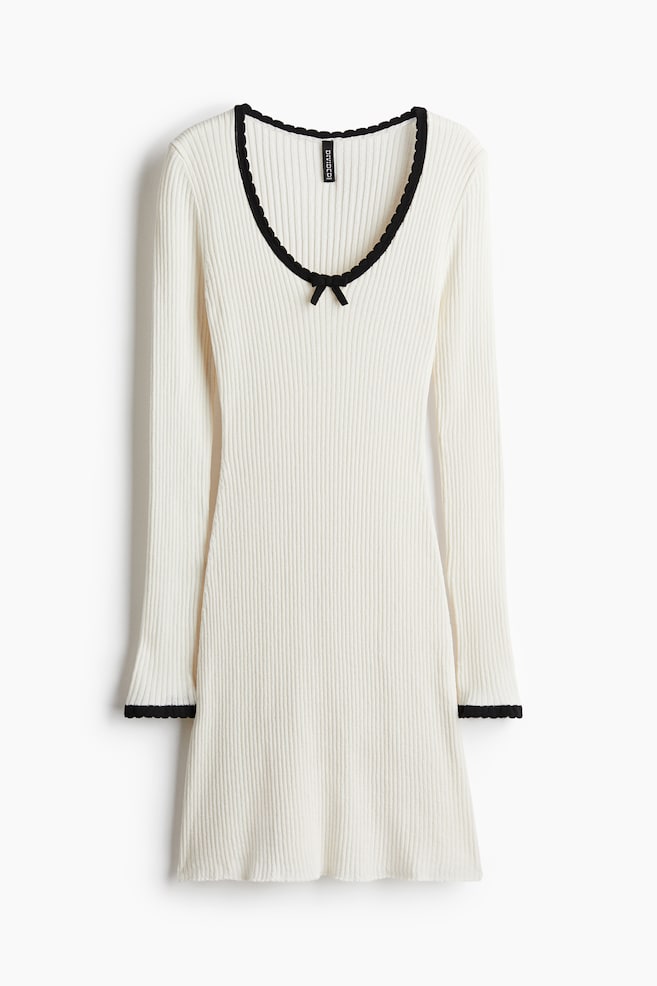 Vestido ajustado en punto de canalé - Crema/Negro - 1