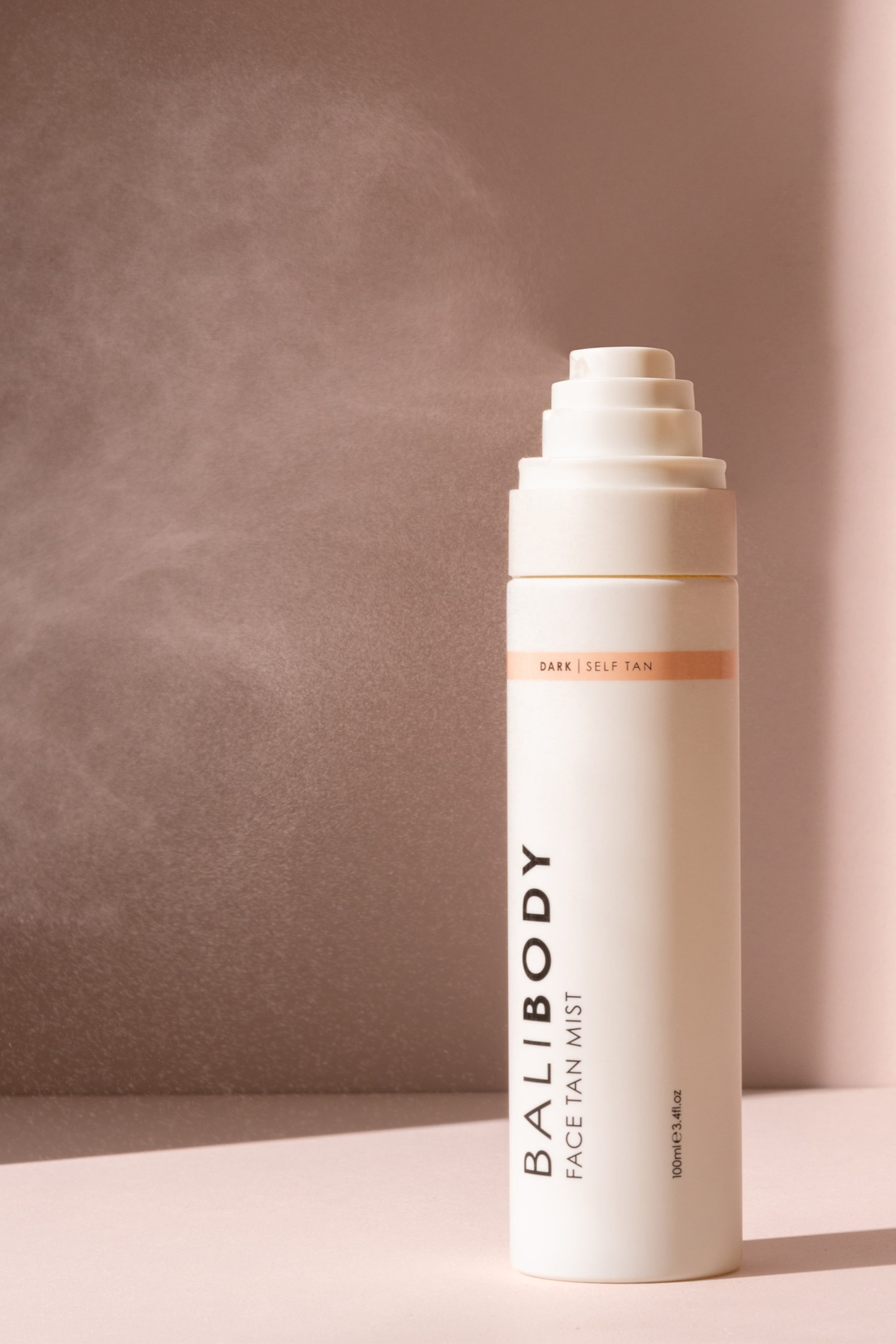 Näytä suurempi kuva: Face Tan Mist Dark - No Colour - Bali Body - Beauty all | H&M FI 6