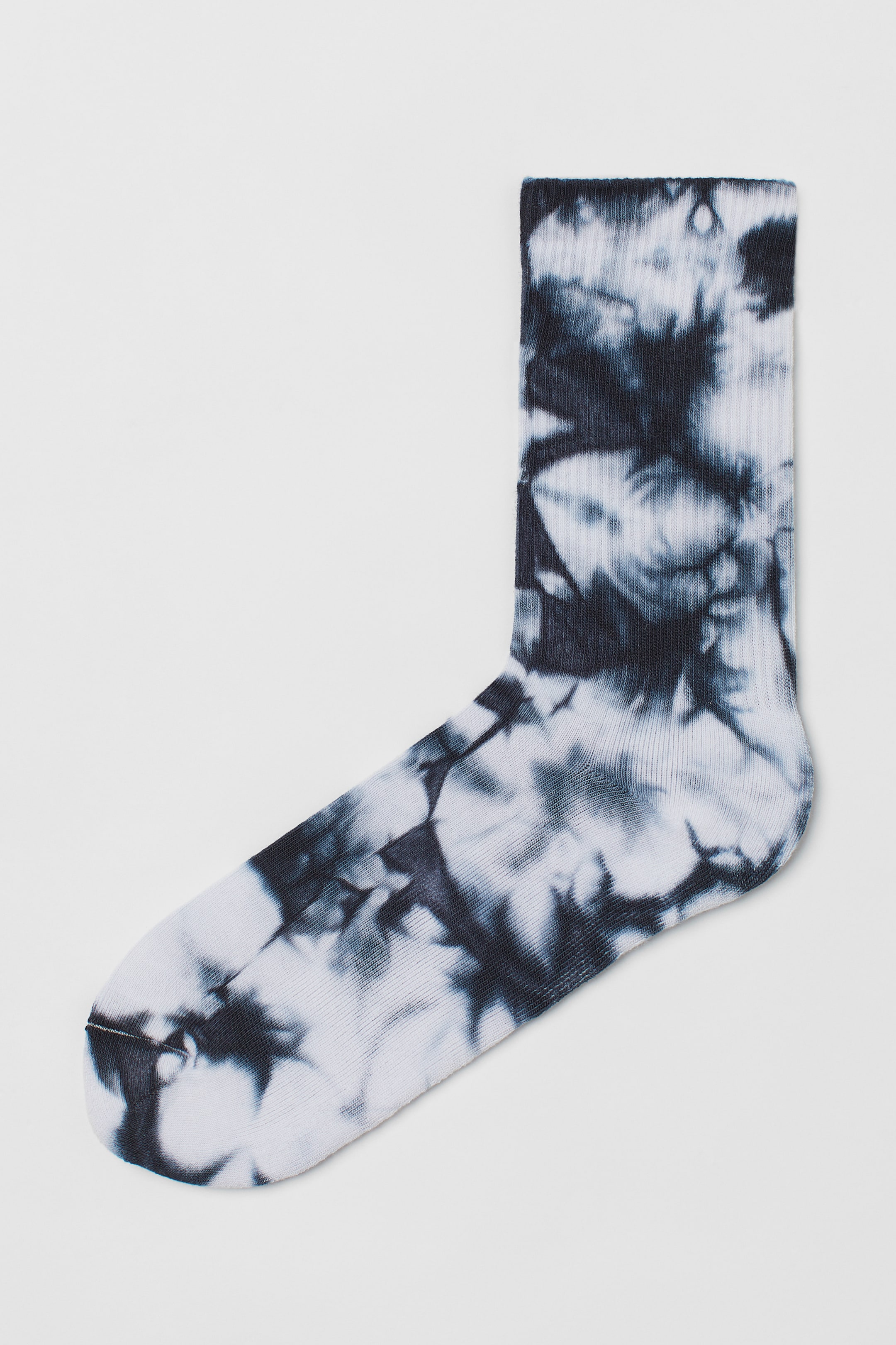 View larger image: Batik-patterned socks - Dark blue/Tie-dye - Men | H&M 1