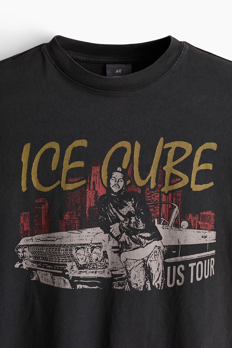 オーバーサイズフィットTシャツ - ブラック／Ice Cube - Men | H&M JP