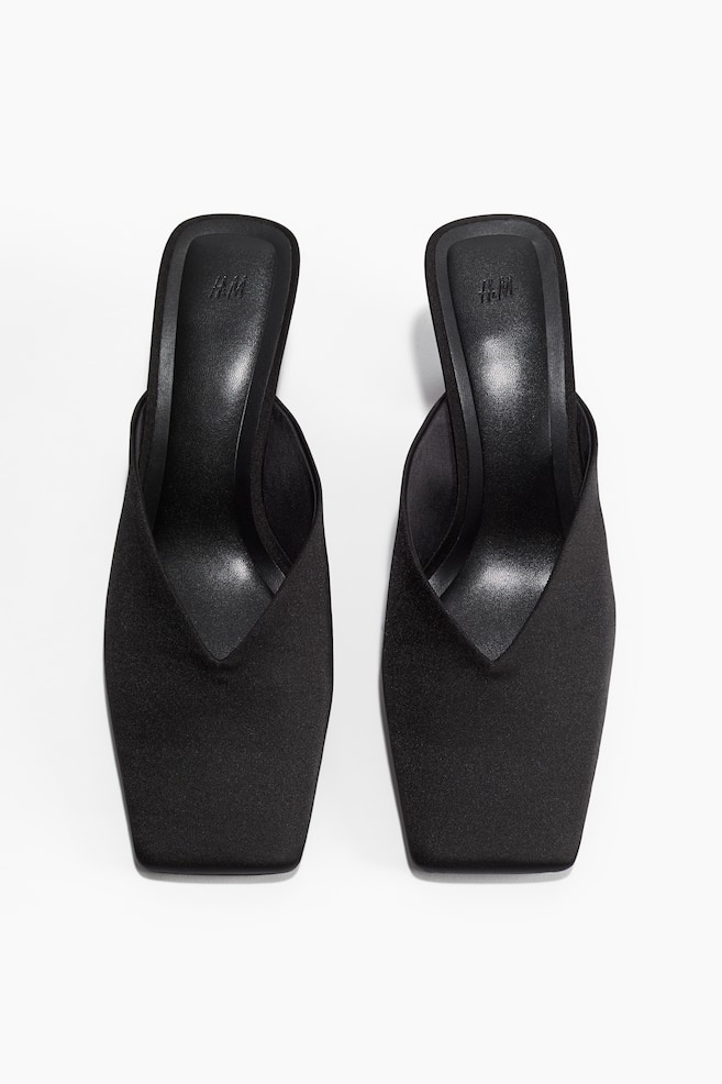 Hohe Mules aus Satin - Schwarz - 1