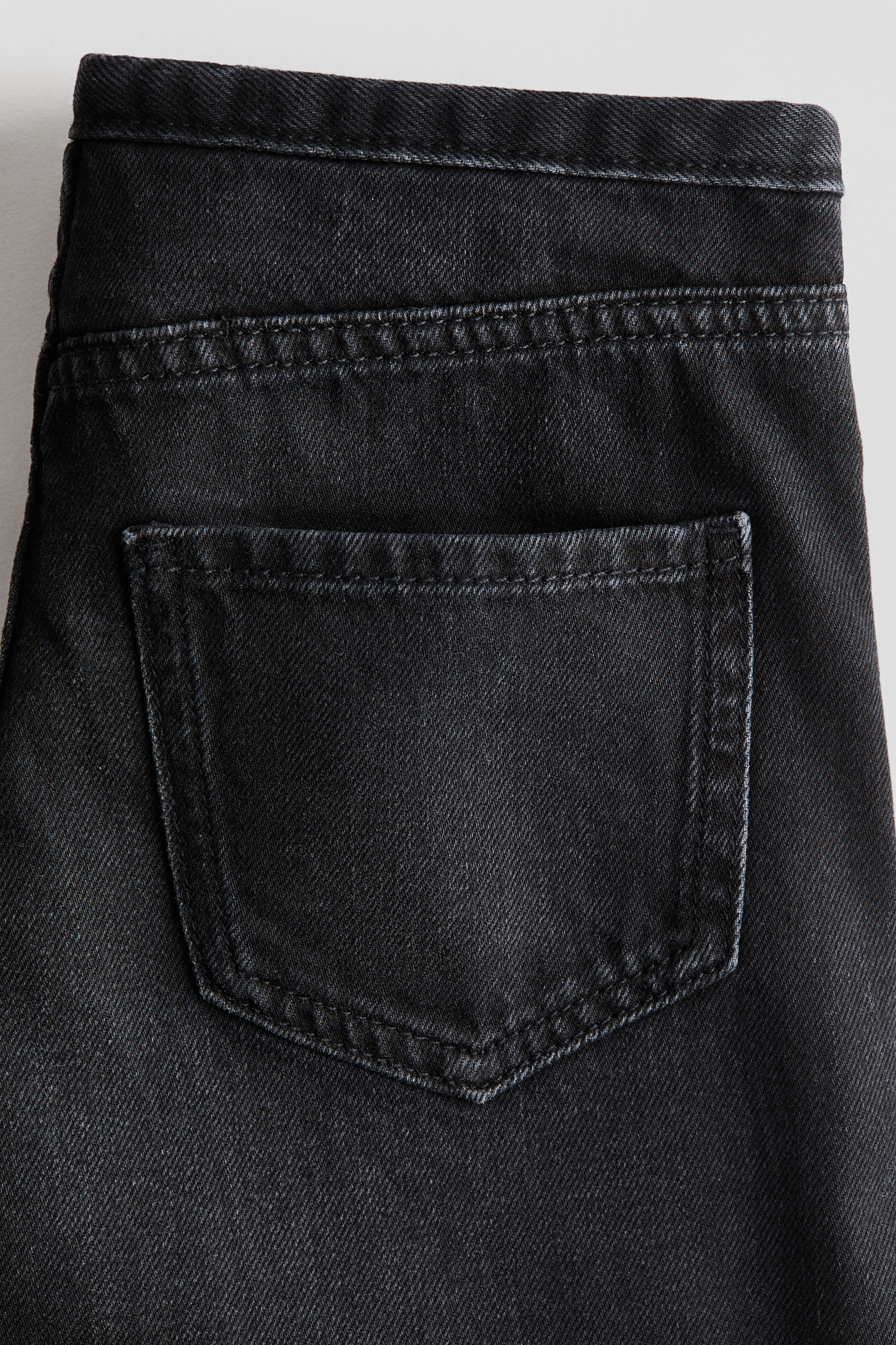 Super-Wide-Leg Low Jeans