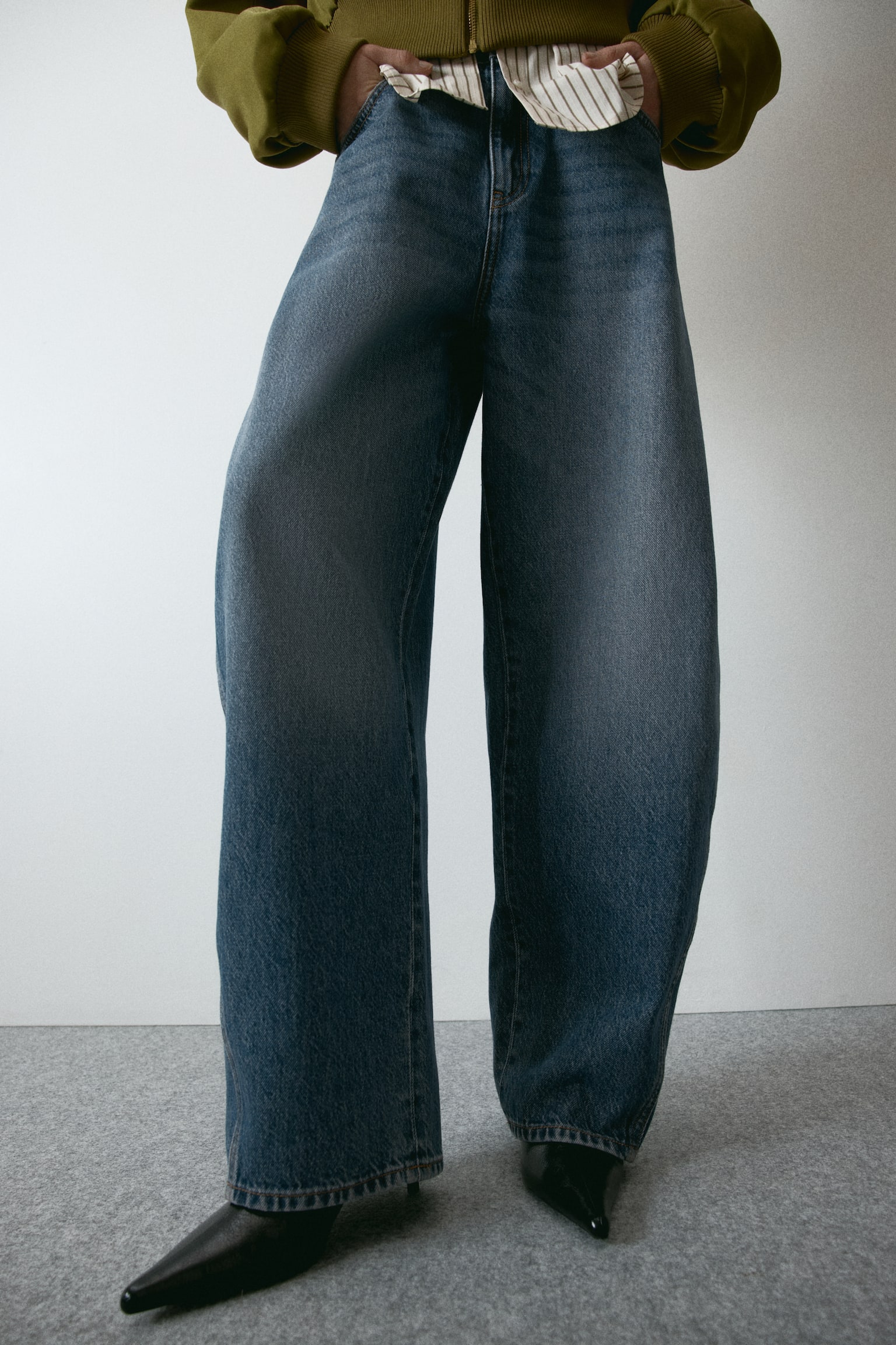Barrel Leg High Waist Jeans - Azul denim/Gris jaspeado claro/Negro lavado - 5