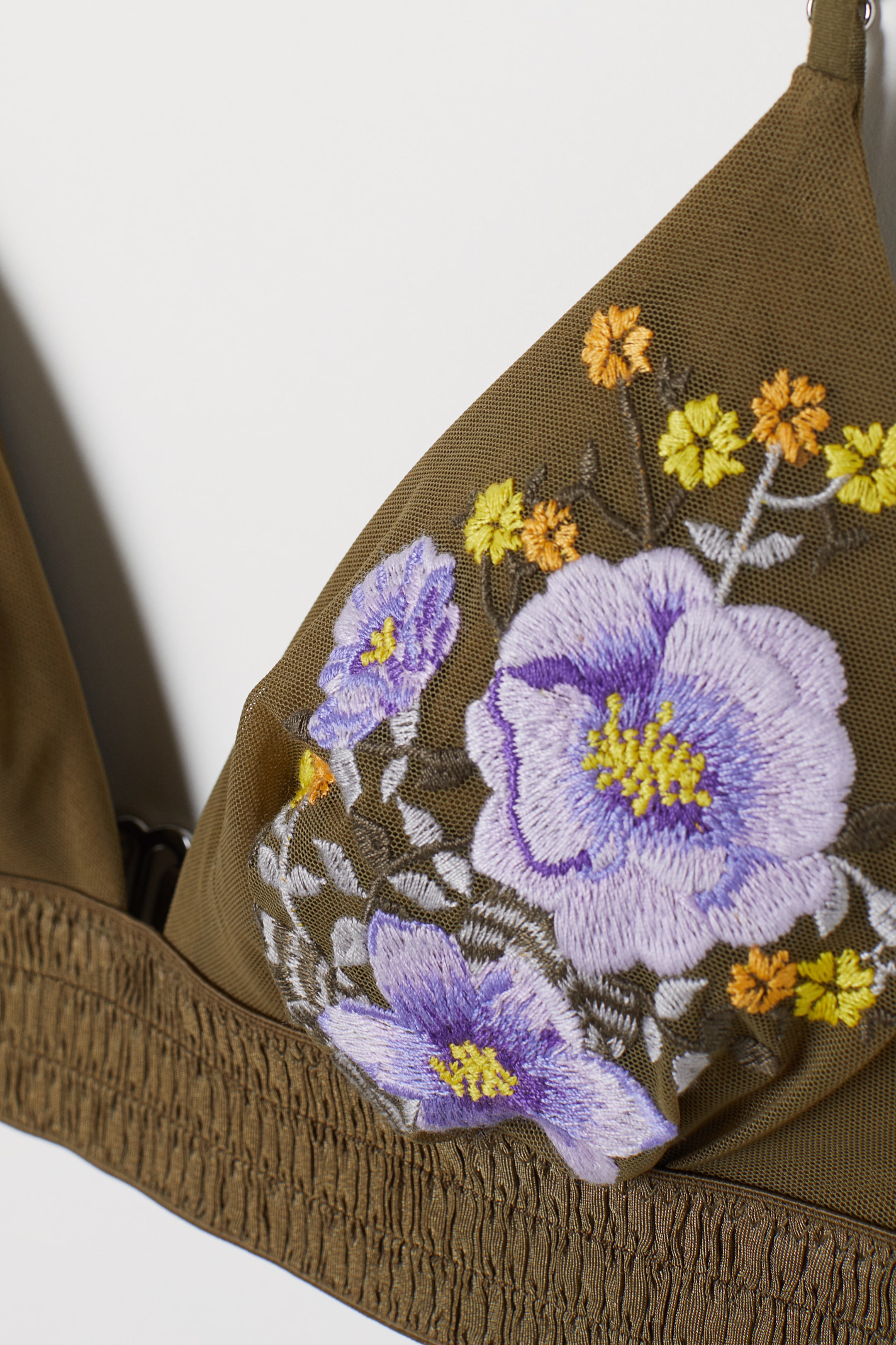 Grotere afbeelding bekijken: Triangelbikinitop - Donker kakigroen - DAMES | H&M BE 2