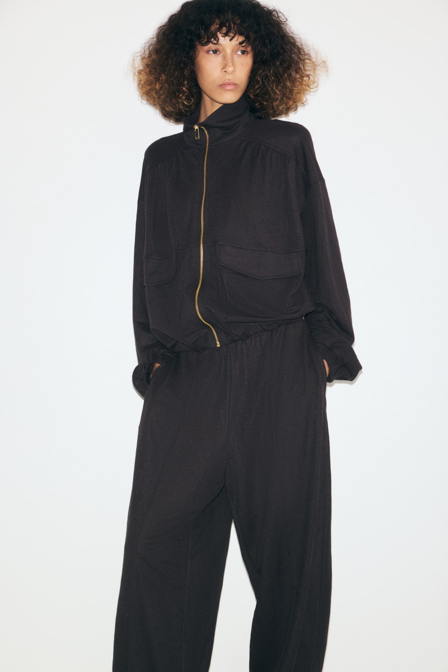 Женская куртка H&M Bubble-Hem Jacket with Zipper, цвет: Тёмный коричневый — фото 4