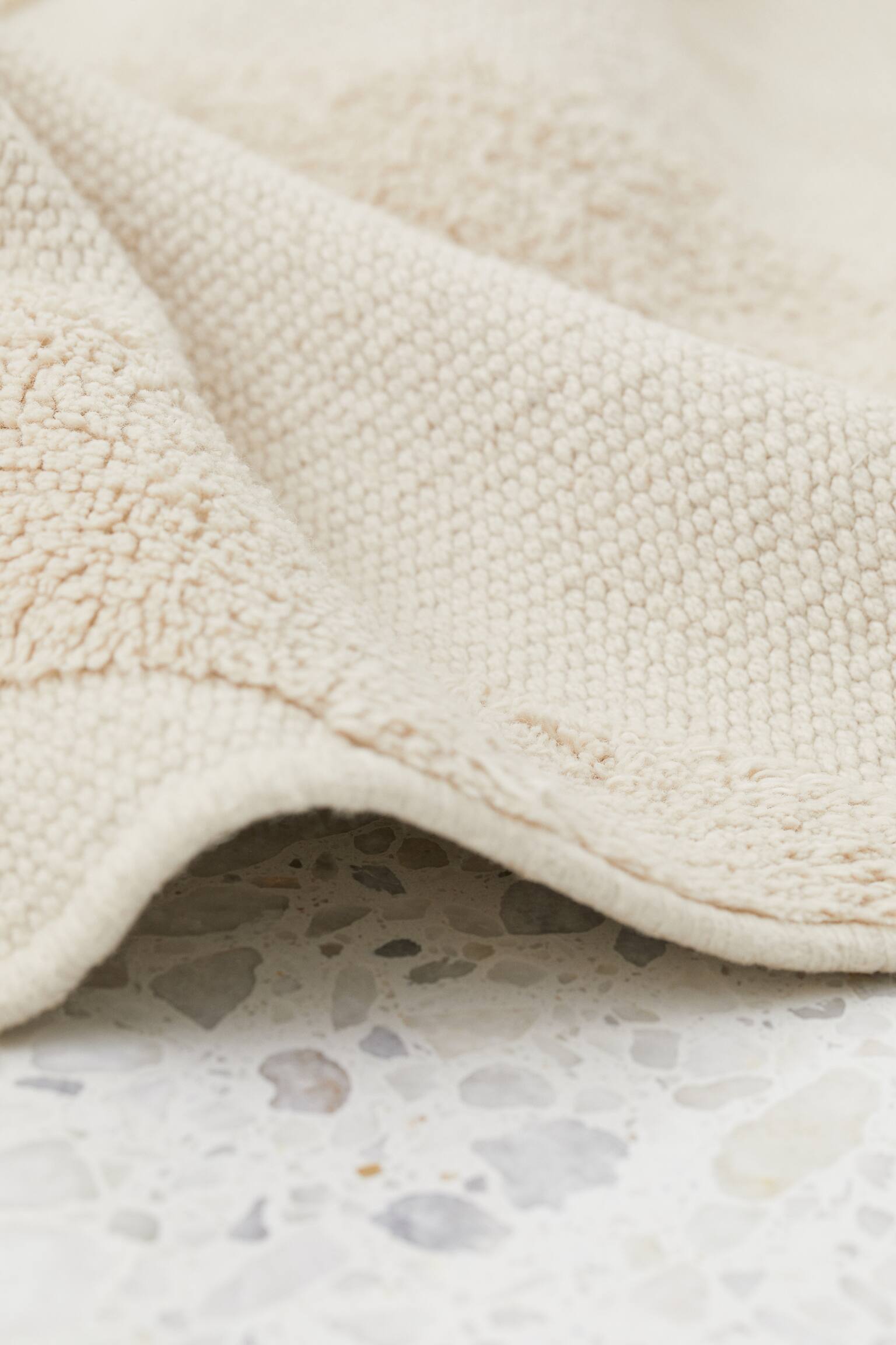 Tasseled Bath Mat Light beige Home All H&M US