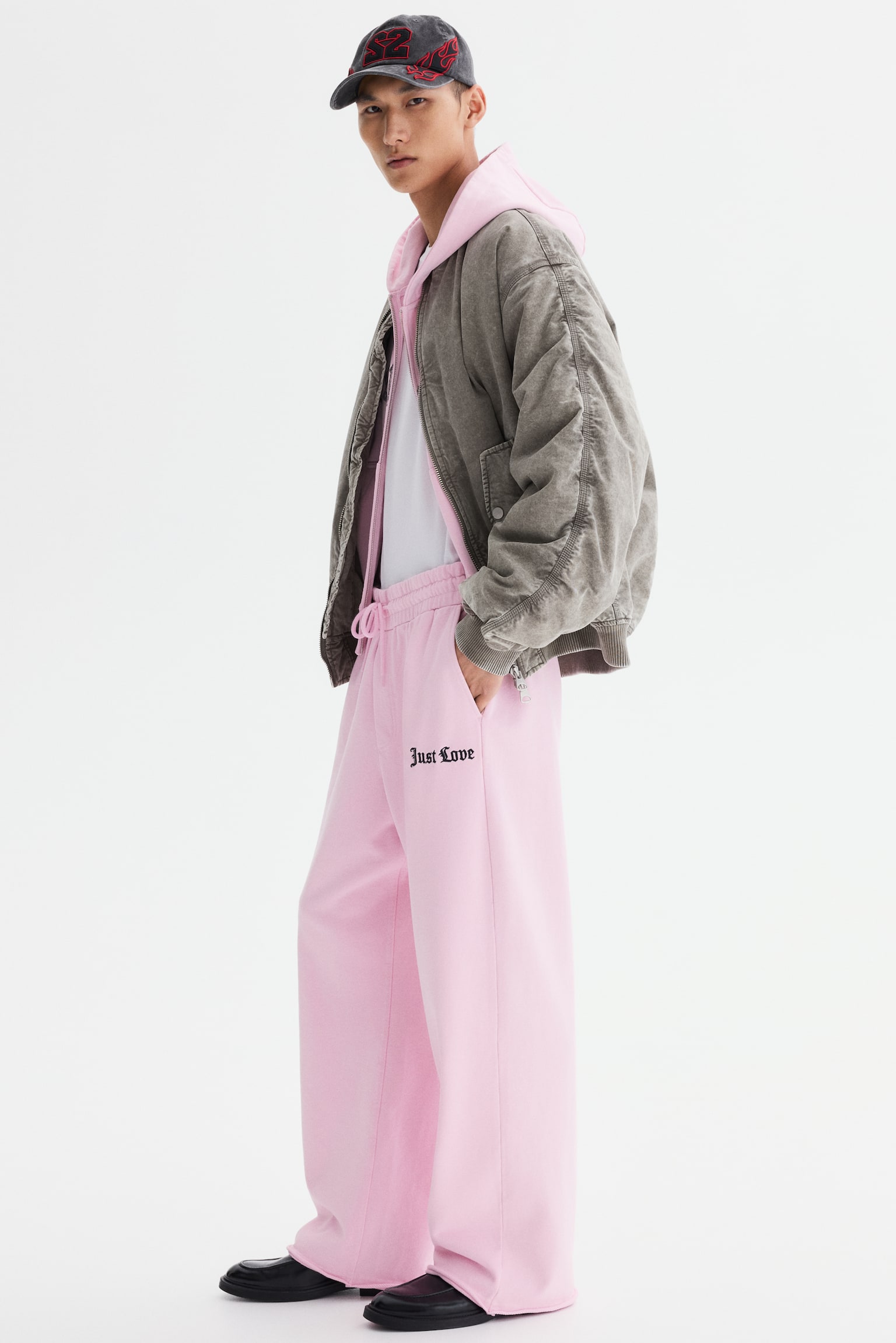 Relaxed Fit Cotton joggers - Pink/Just Love/Black/No Love Just Fire - 4