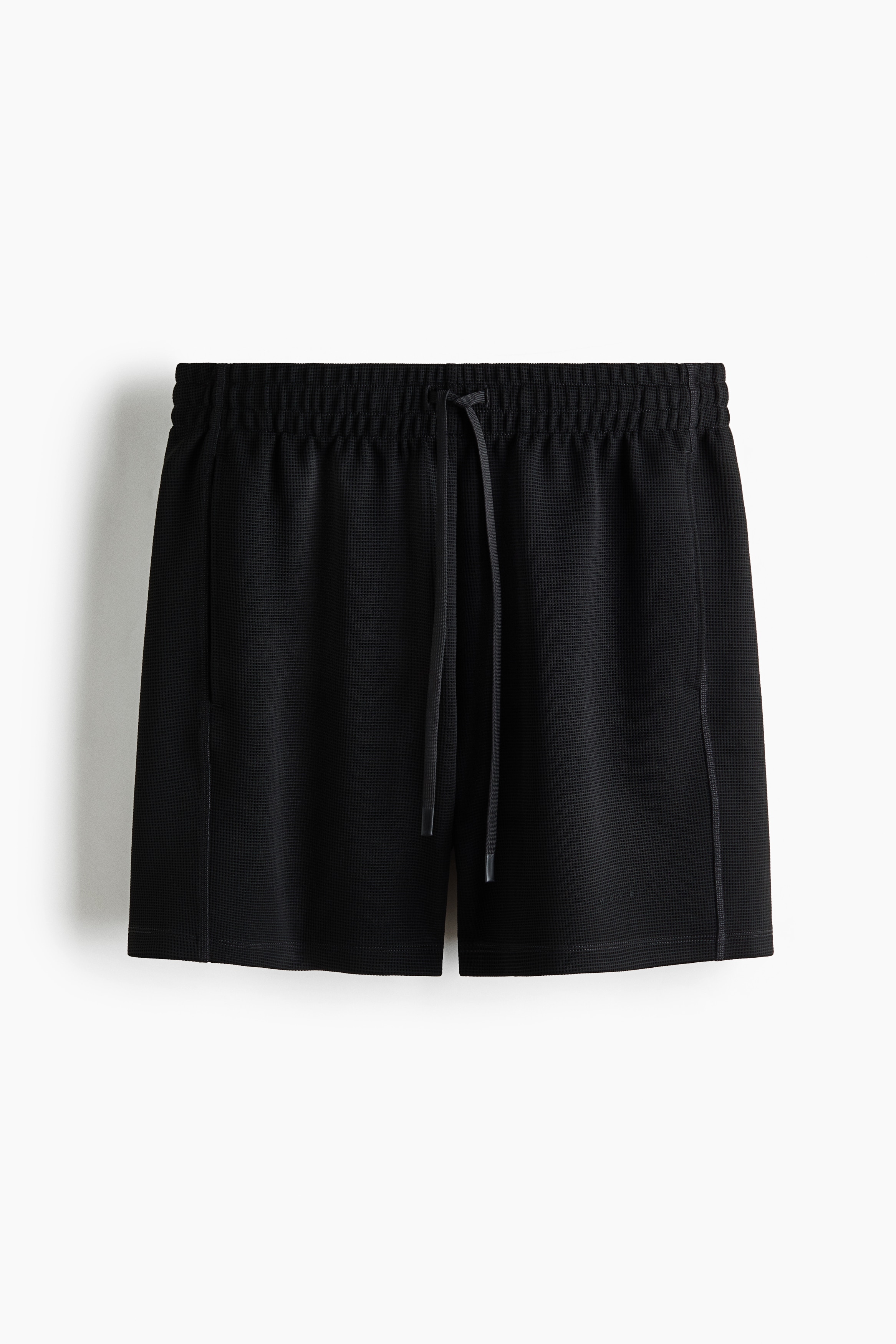 Regular Fit Waffled sports shorts with DryMove™ - Black/Natural white