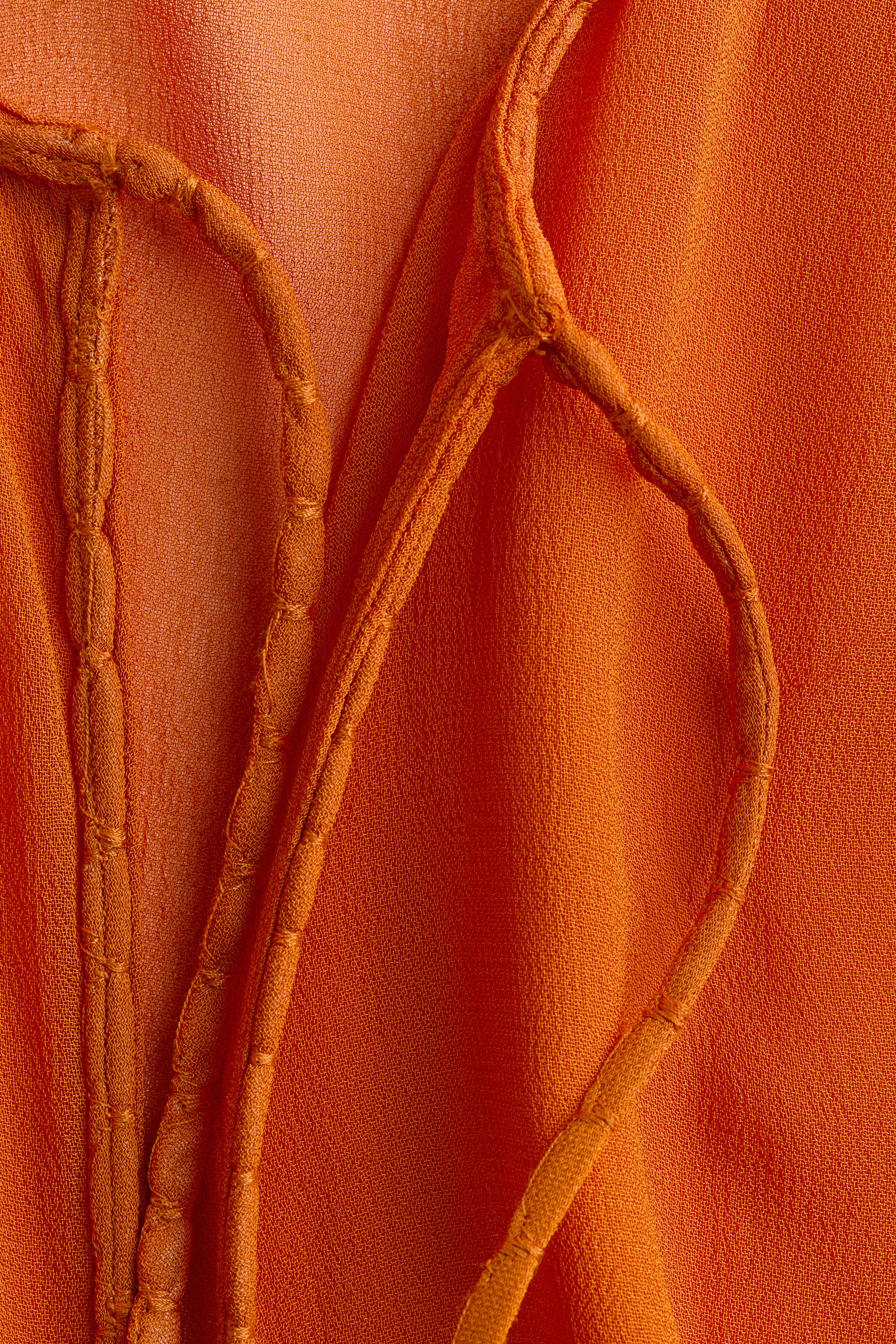 Blouse vaporeuse à nouer