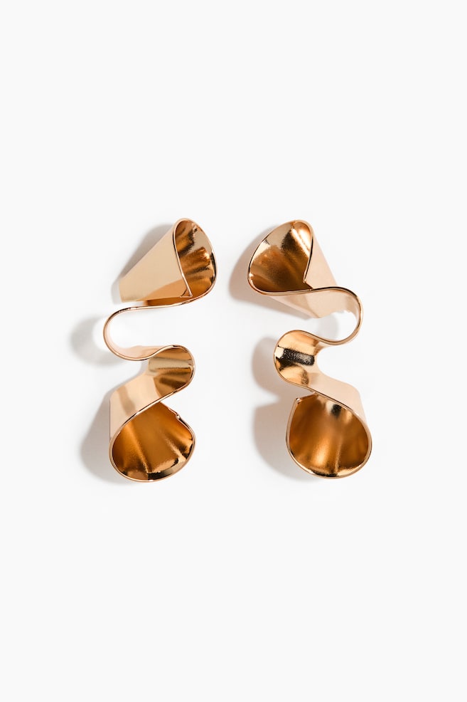 Wavy earrings - Gold-coloured - 1