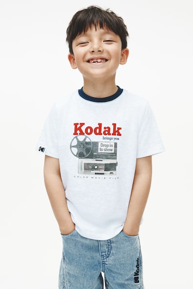 ルーズフィット プリントTシャツ