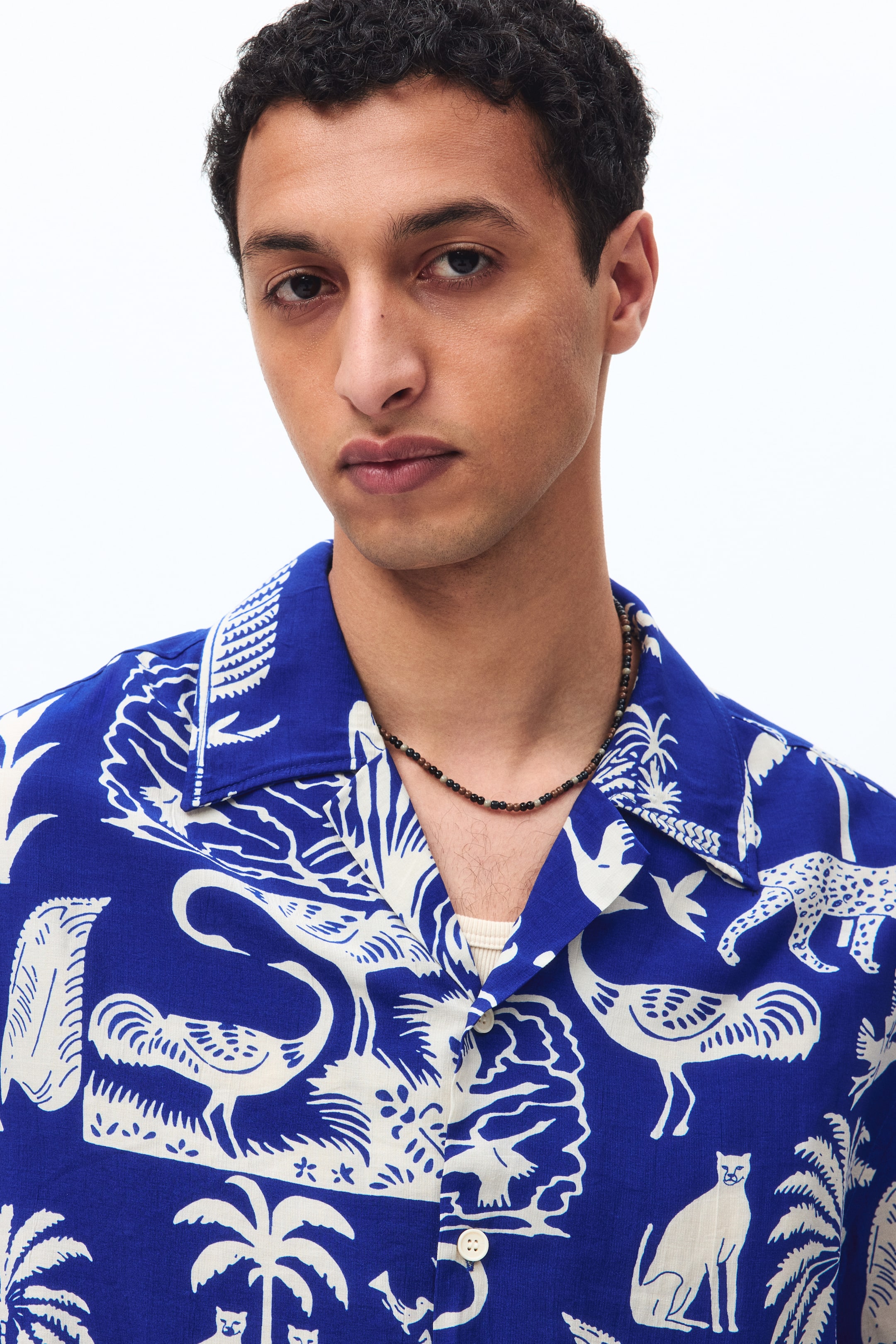 Chemise imprimée décontractée avec col cubain