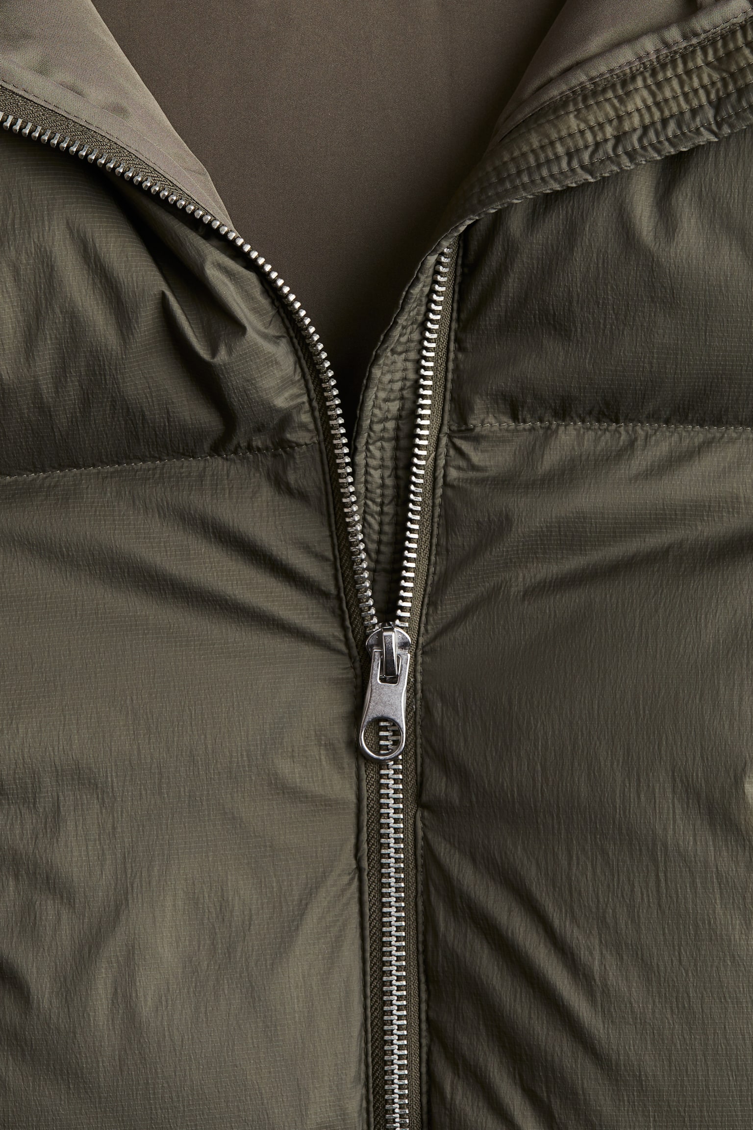 Oversized down puffer jacket - Dark khaki green/Black/Greige - 4