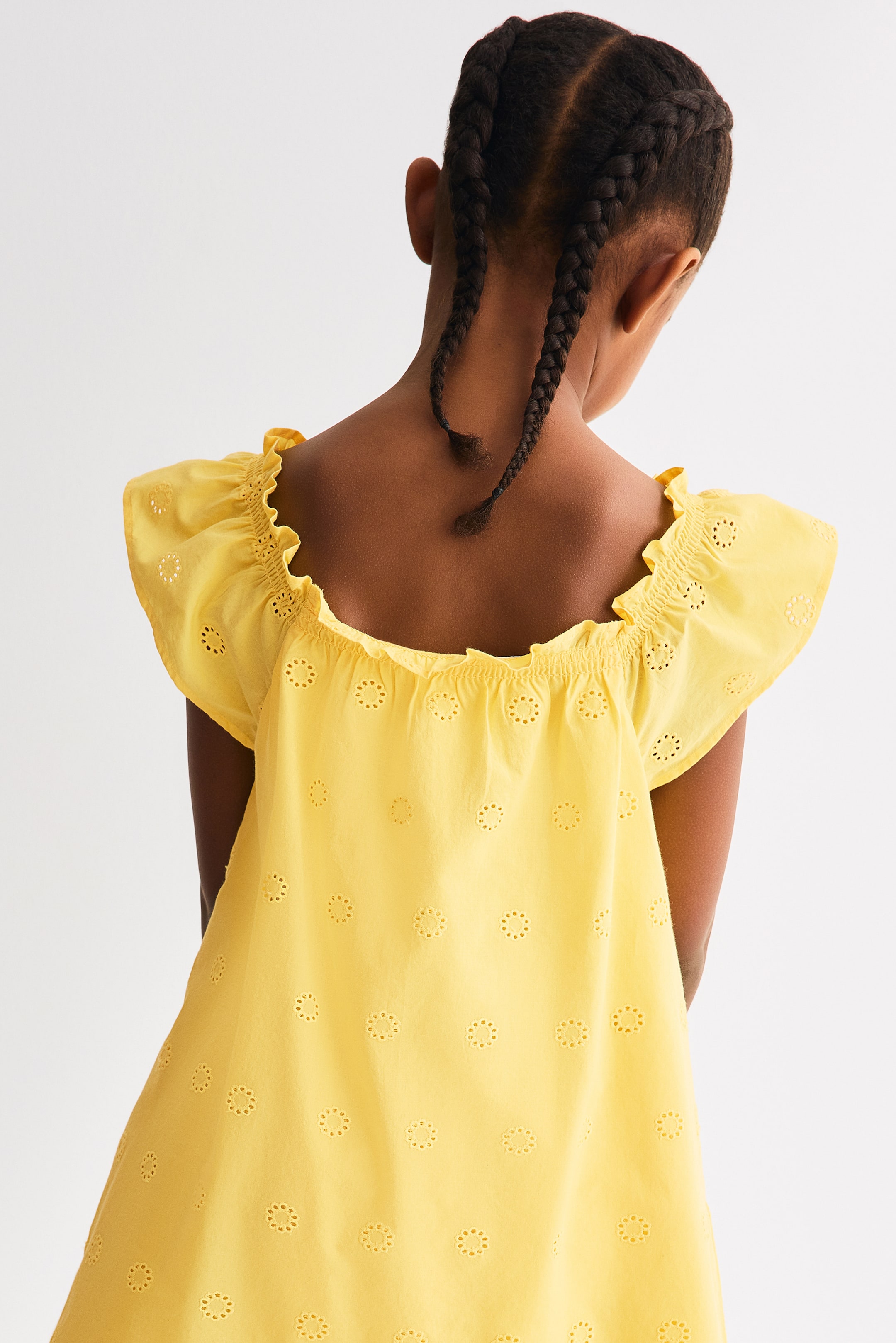 Детские платья H&M Cotton Dress with Eyelet Embroidery — фото 4