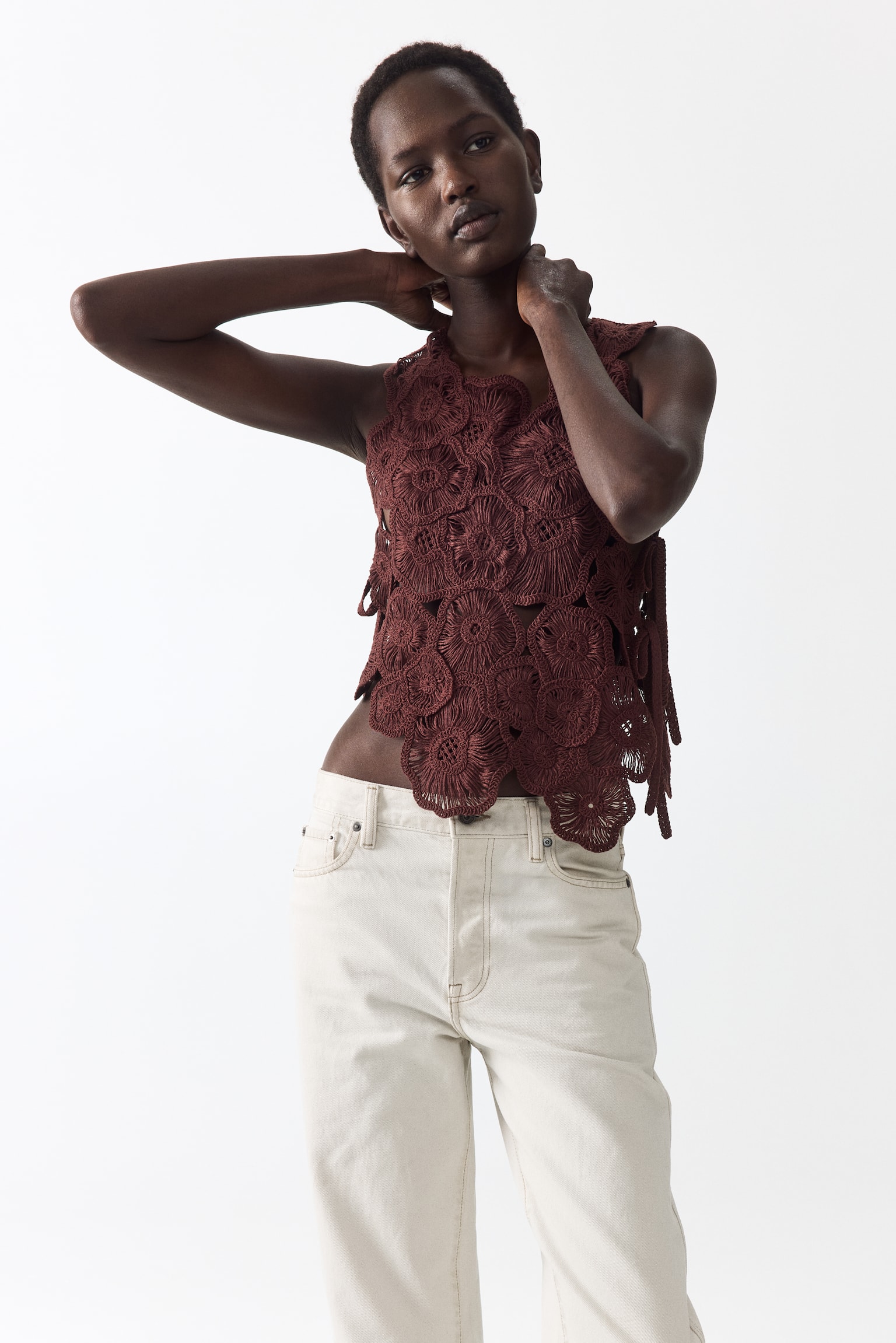 Asymmetric crochet-look top - 5