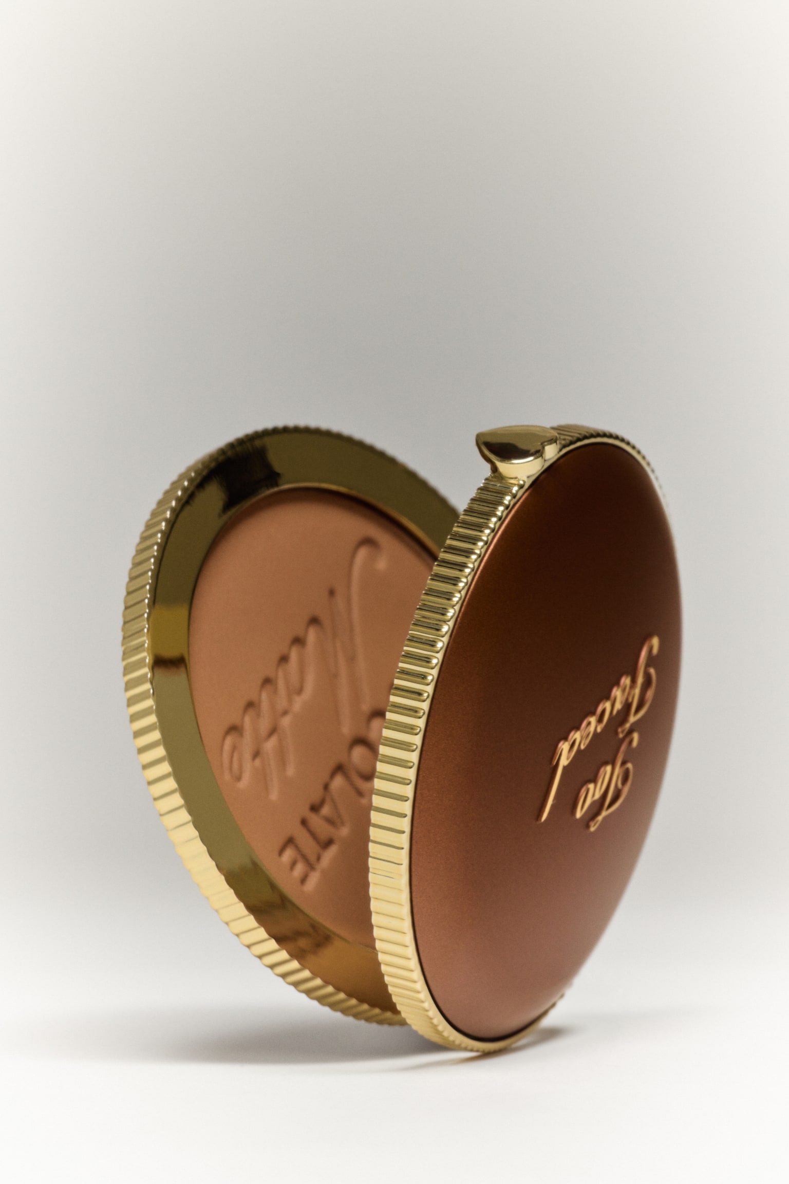 Chocolate Soleil Matte Bronzer - Chocolate Soleil/Milk Chocolate Soleil - 2