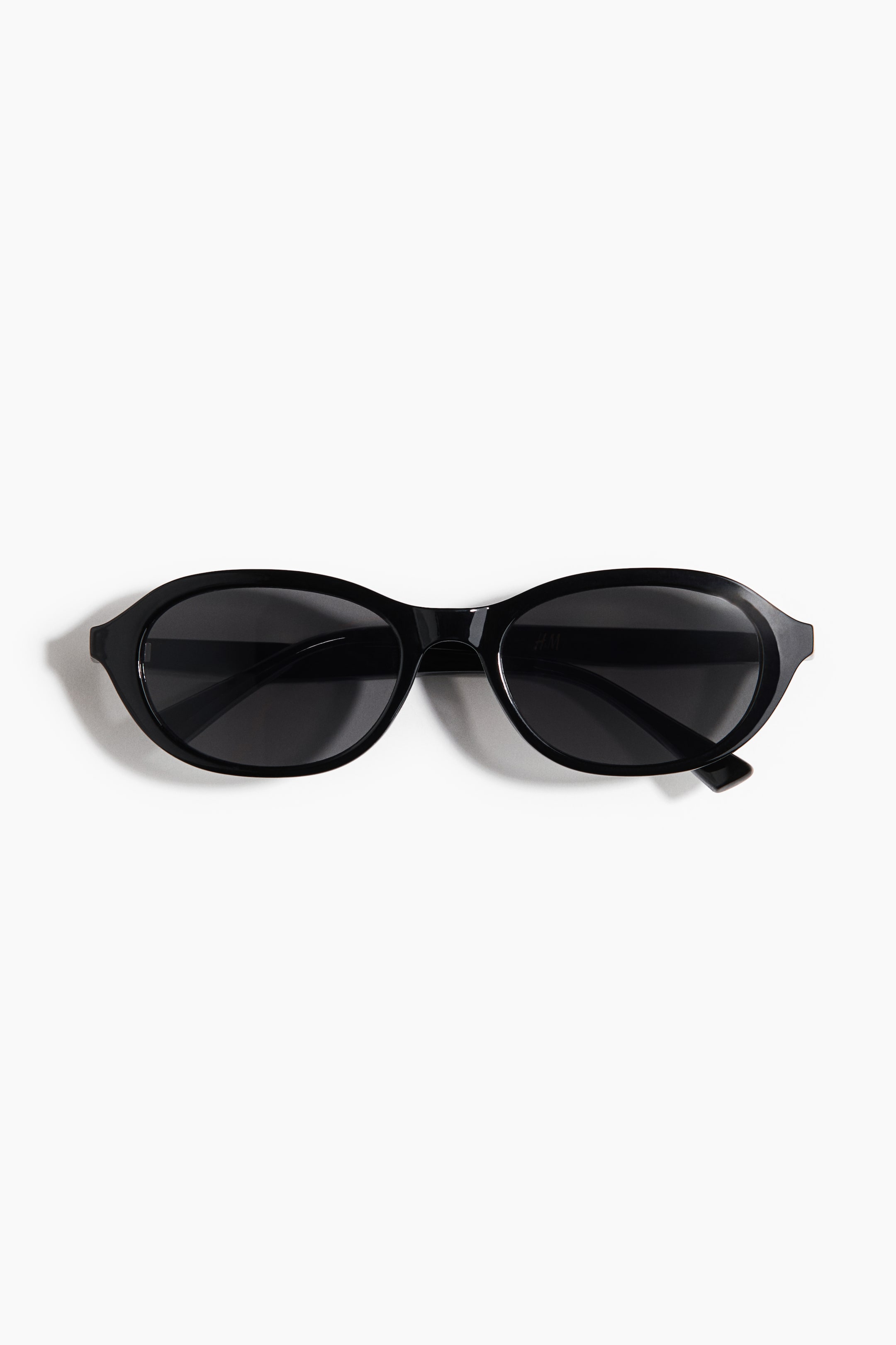 Lunettes de soleil ovales