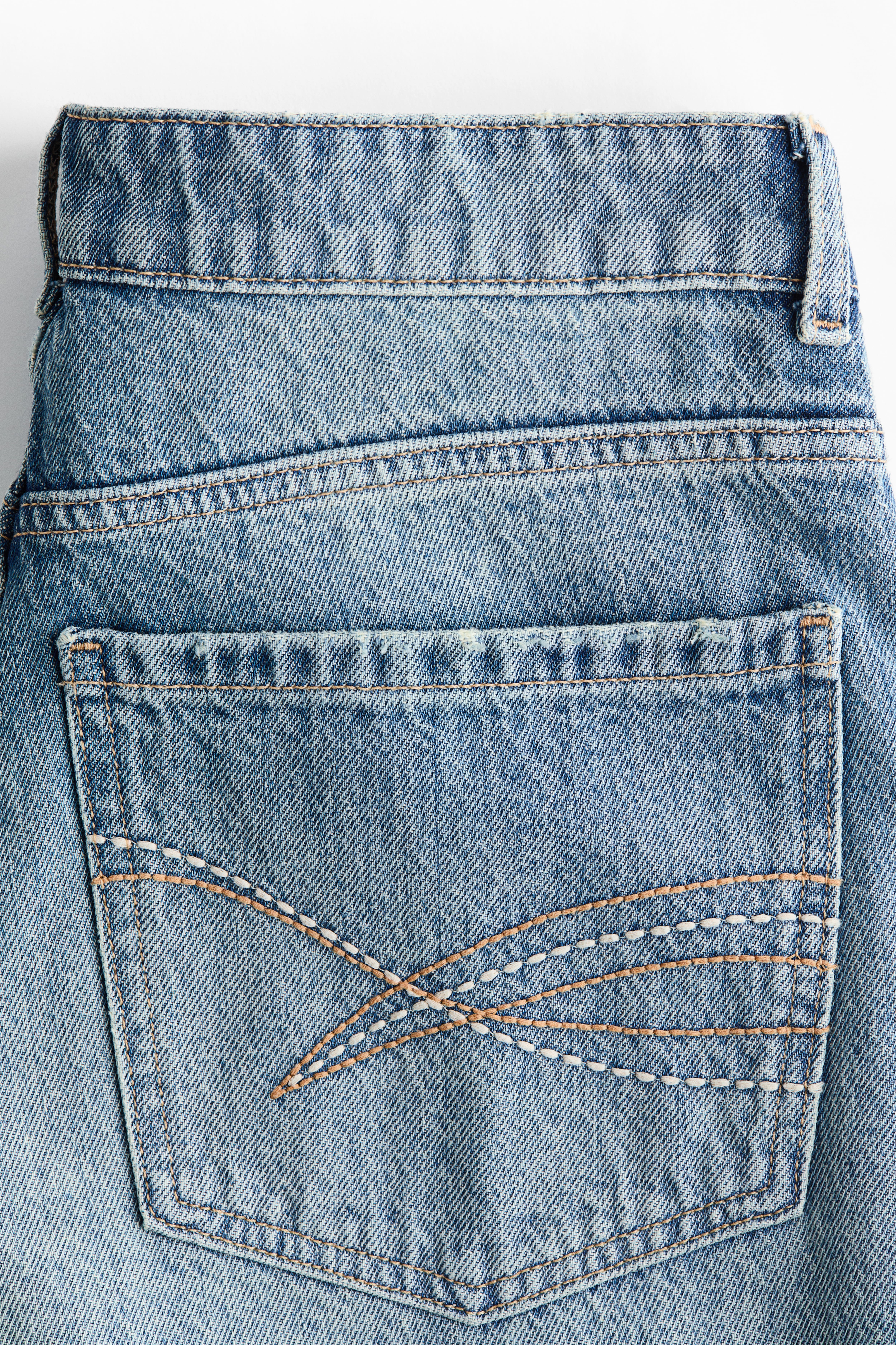 Baggy Low-Waist Jeans