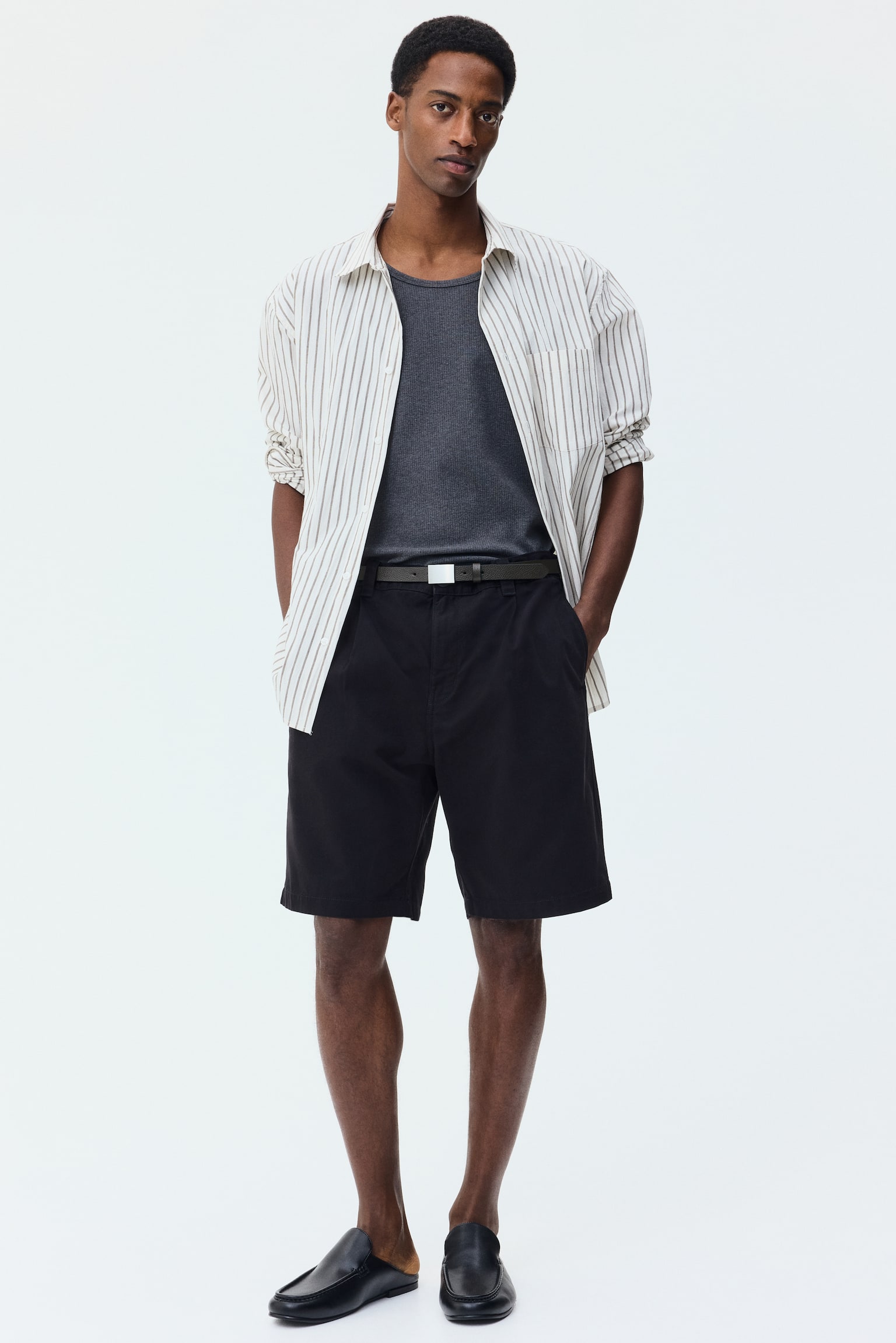 Relaxed Fit Cotton Chino shorts - Black/Beige - 2