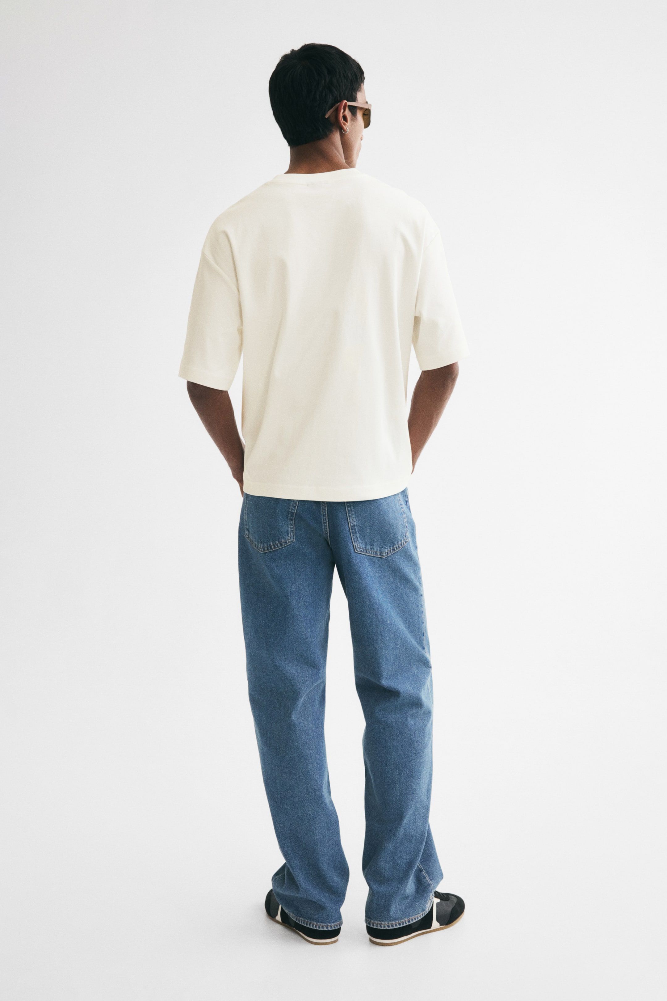 Мужские футболки H&M Boxy Relaxed-Fit Printed Cotton T-Shirt — фото 4