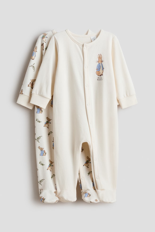 2-pack Pijamas con pies cubiertos - Crema/Peter Rabbit/Blanco/Winnie the Pooh - 1