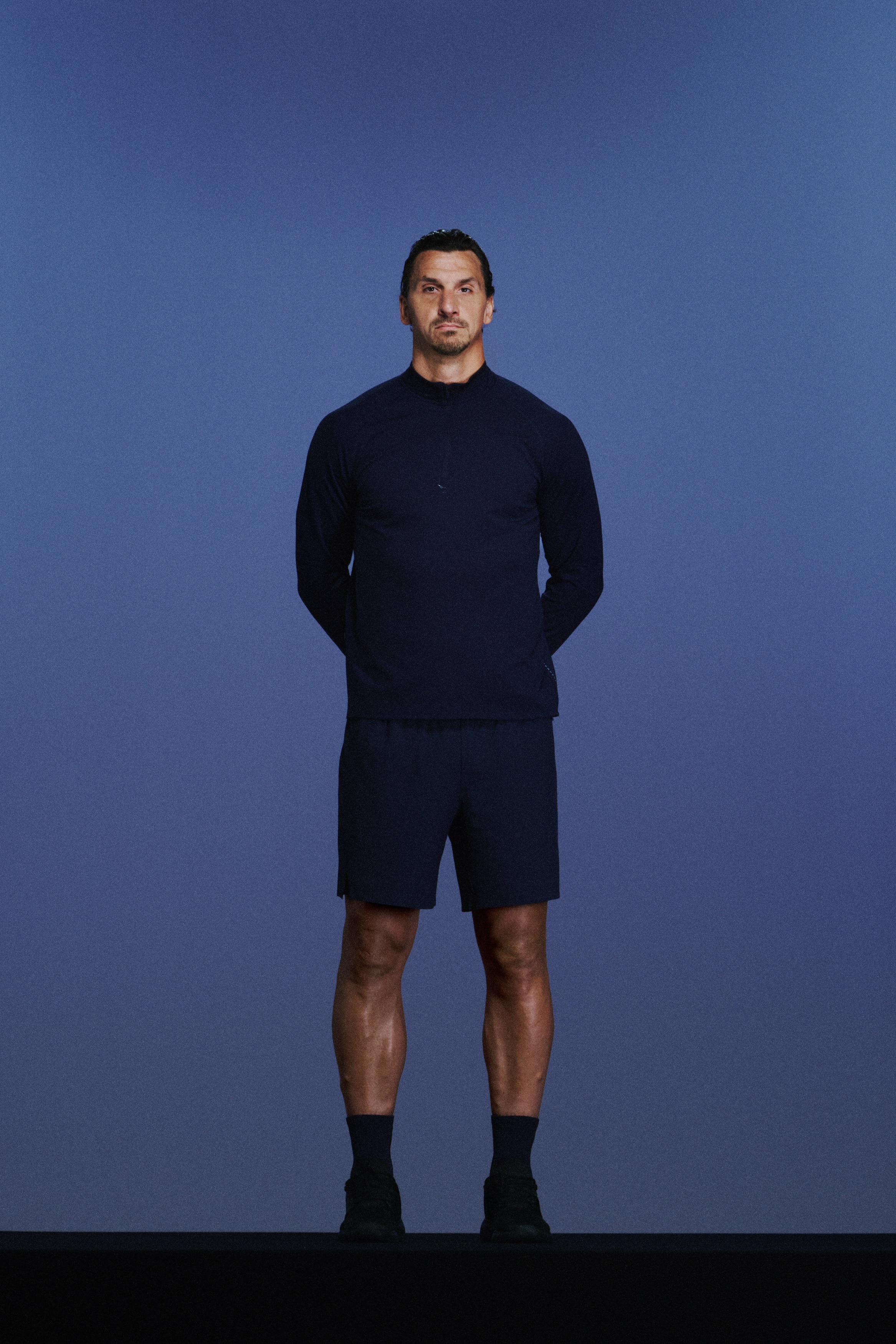 Warming zip-top sports top with ThermoMove™ - Dark navy blue/Move