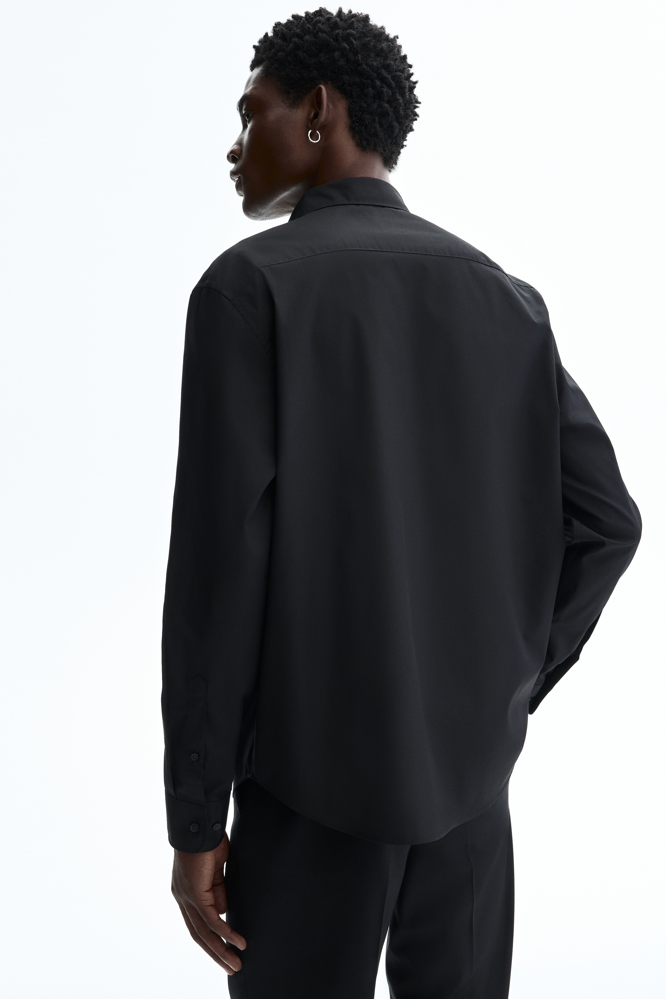 Men's Black Dress Shirts | Slim Fit, Button-down & Tux | H&M US Men's Black Dress Shirts | Slim Fit, Button-down & Tux | H&M US