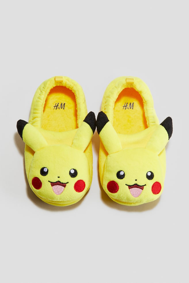 Soft slippers - Yellow/Pokémon/Red/Spider-Man - 1