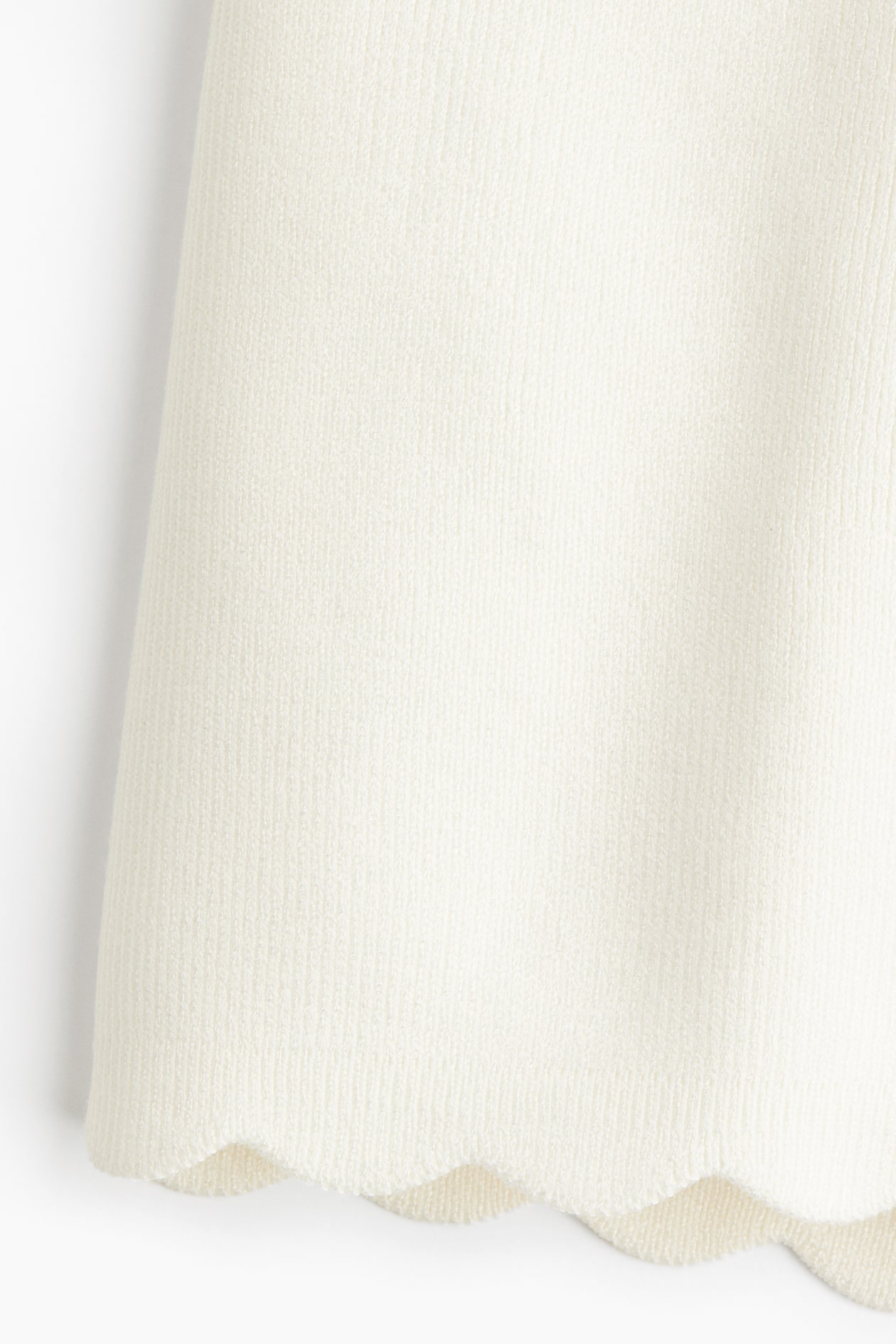 Fine-Knit Shorts - image 2