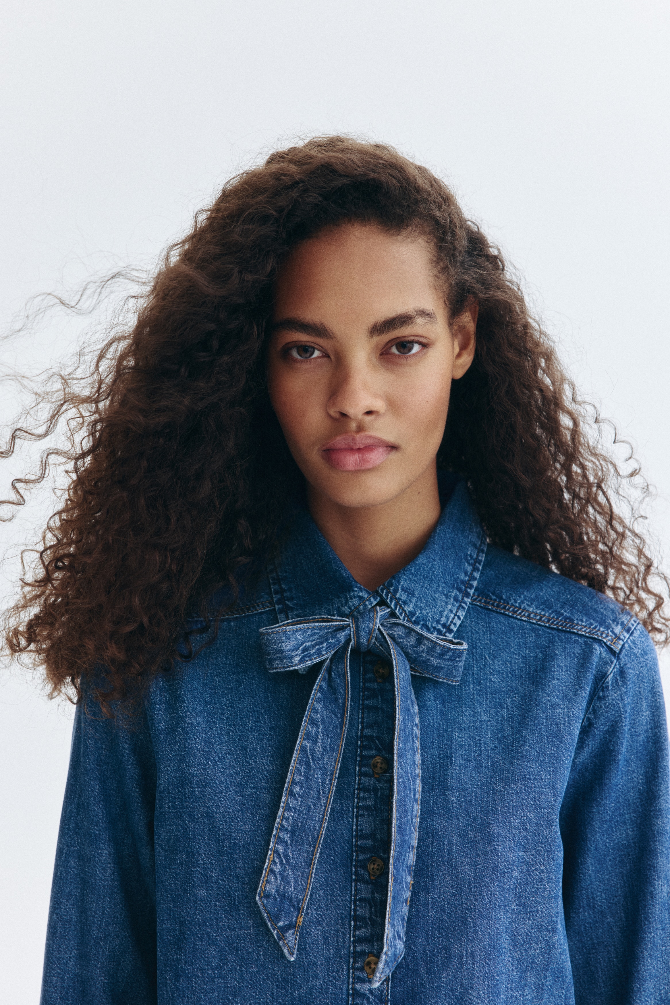 Camicetta in denim con fiocco - Blu denim/Blu denim scuro
