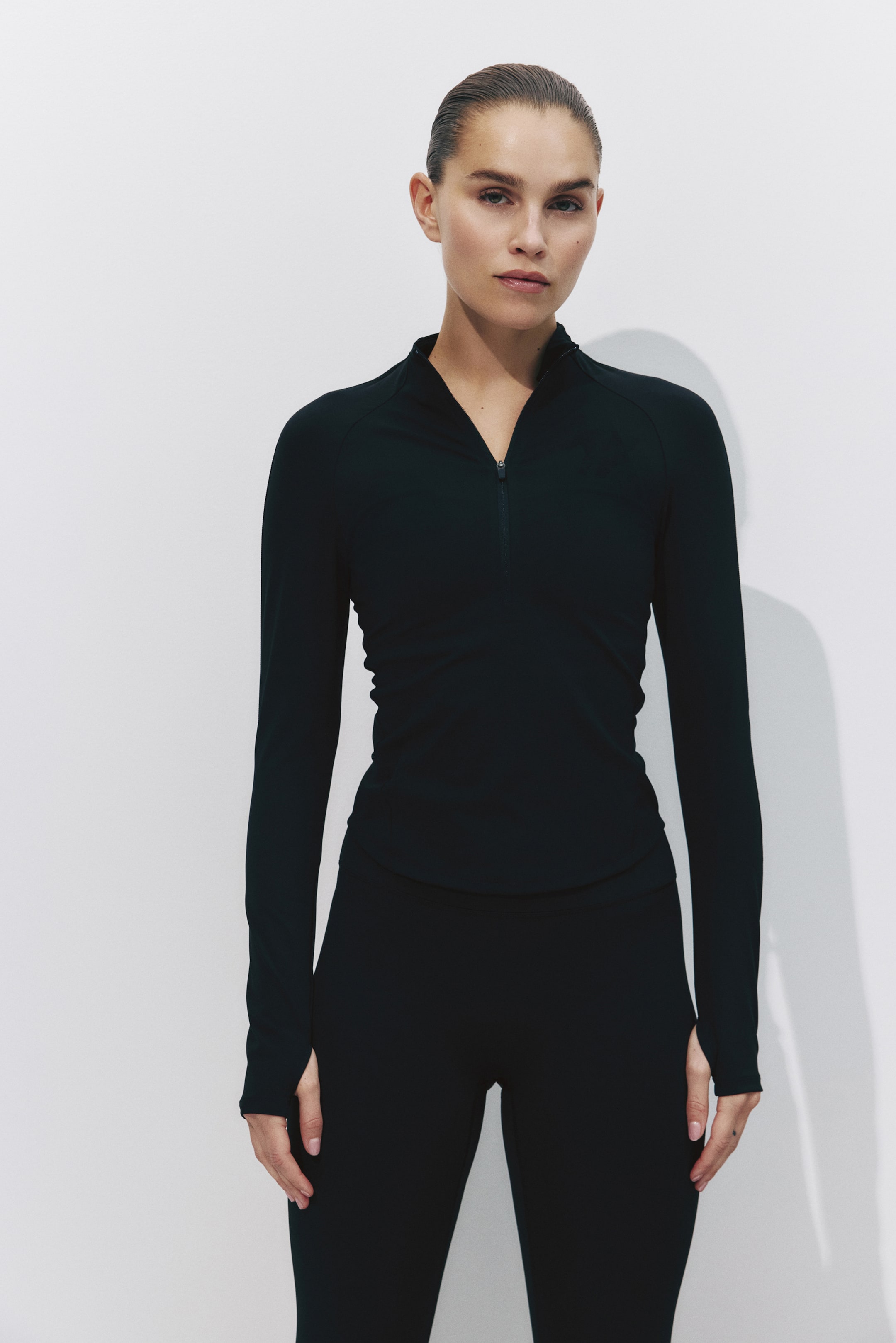 View larger image: Sports jacket with SculptMove™ - Black - Ladies | H&M IN 2