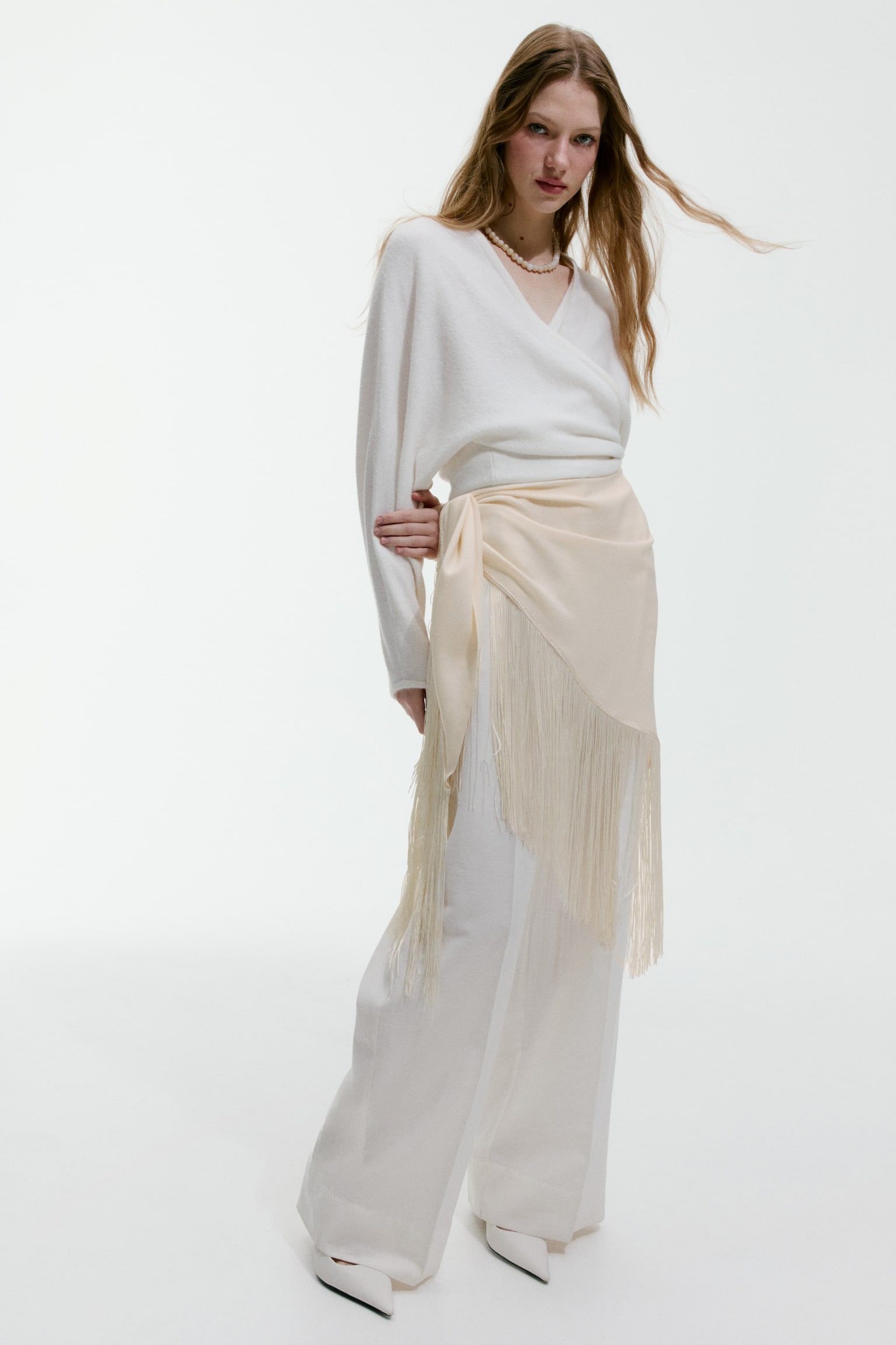 Fringe-trimmed scarf - Cream/Black - 6