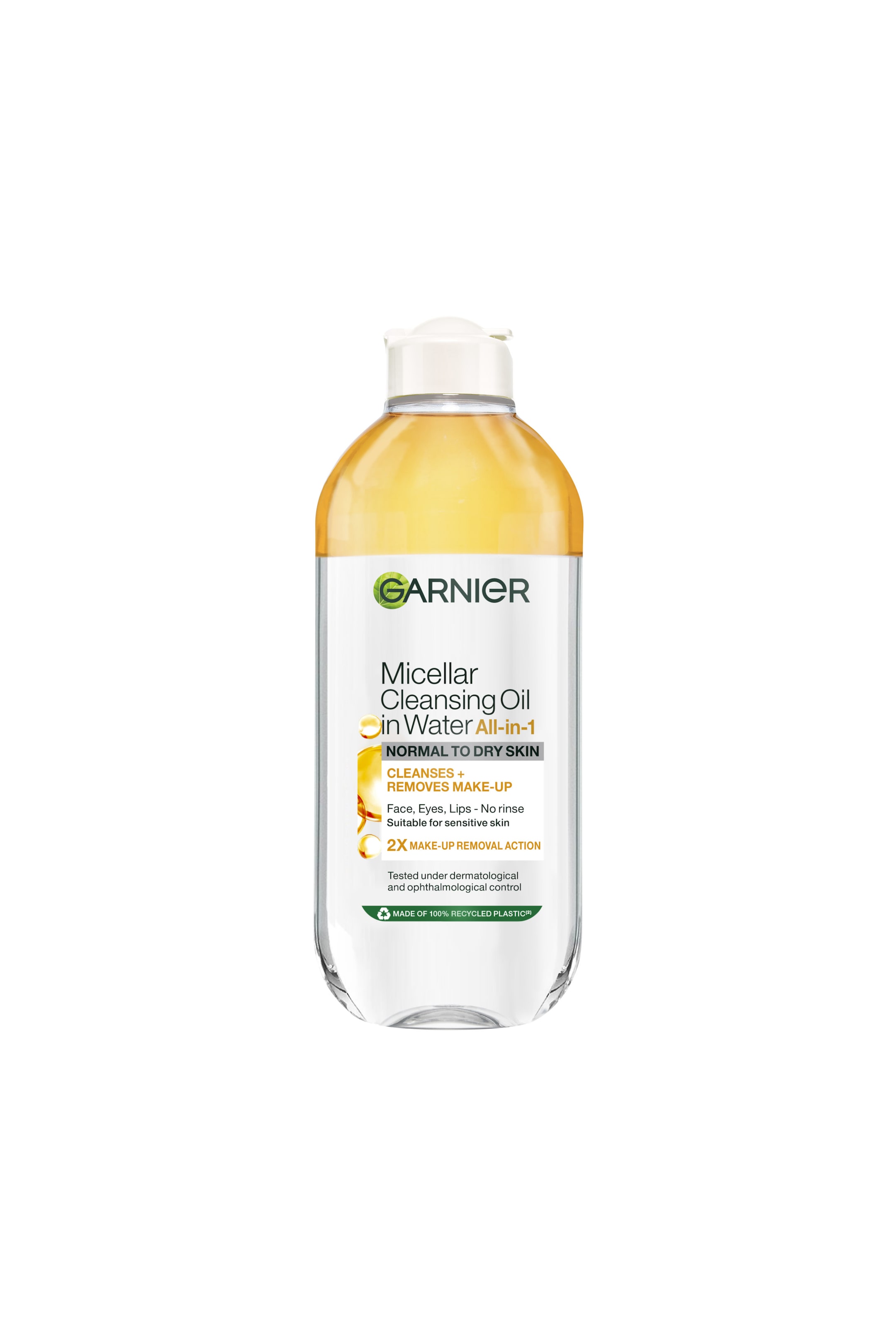 Visa större bild: En flaska Garnier Micellar Cleansing Oil in Water All-in-1 står upprätt i en framifrån-vy och visar en genomskinlig plastflaska med vit flip-top-kork. Flaskan innehåller en tvåfasvätska med ett gyllengult oljelager ovanpå ett klart vattenlager, och har dessutom en vit framsidesetikett med produktinformation i grönt och svart.