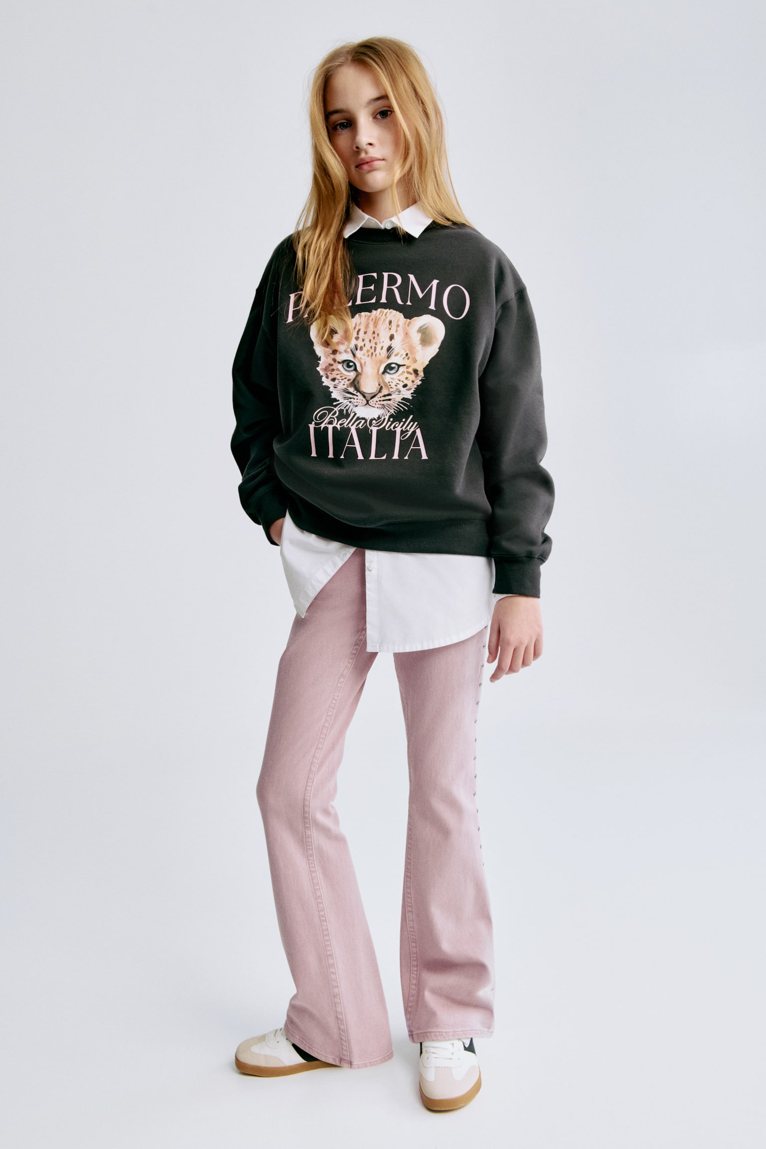 Sweatshirt with Motif - Black/Palermo/Light gray melange/Paris/White/Amour/White/Champs Élysées/Powder pink/Stay Ghostly/Light gray/Halloween Academy/Beige/leopard print/Light gray melange/New York/Mint green/star/Dark gray/ghost - 4