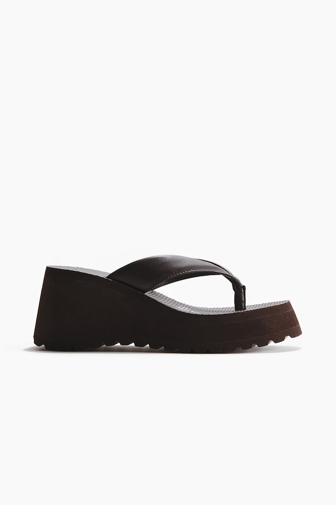 Wedge-heeled flip-flops - Dark brown - 1