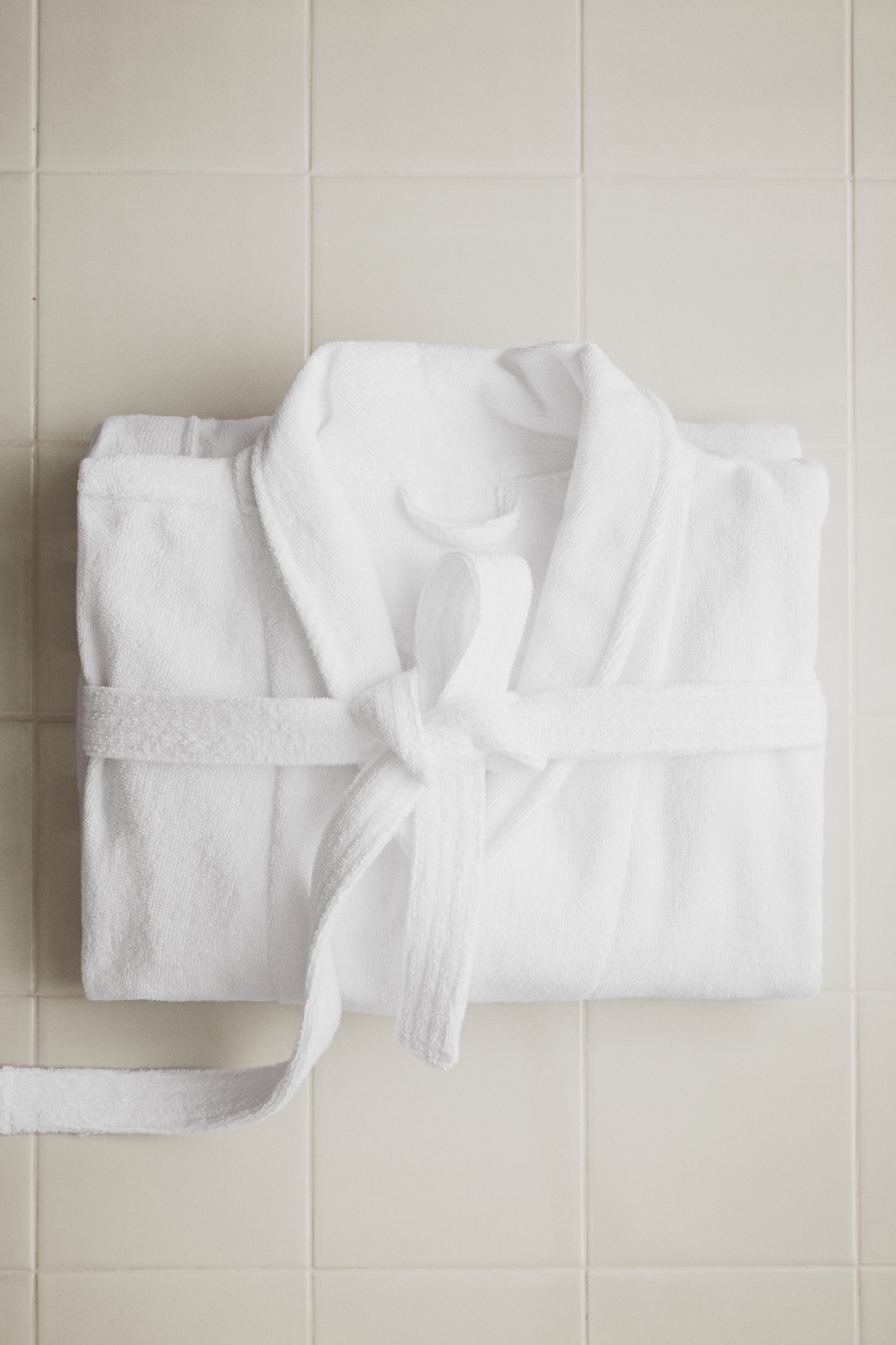 Župan z bavlneného froté - Biela/Púdrová ružová/Svetlá kaki/Tlmená hnedá/Zelená/Tlmená svetlomodrá