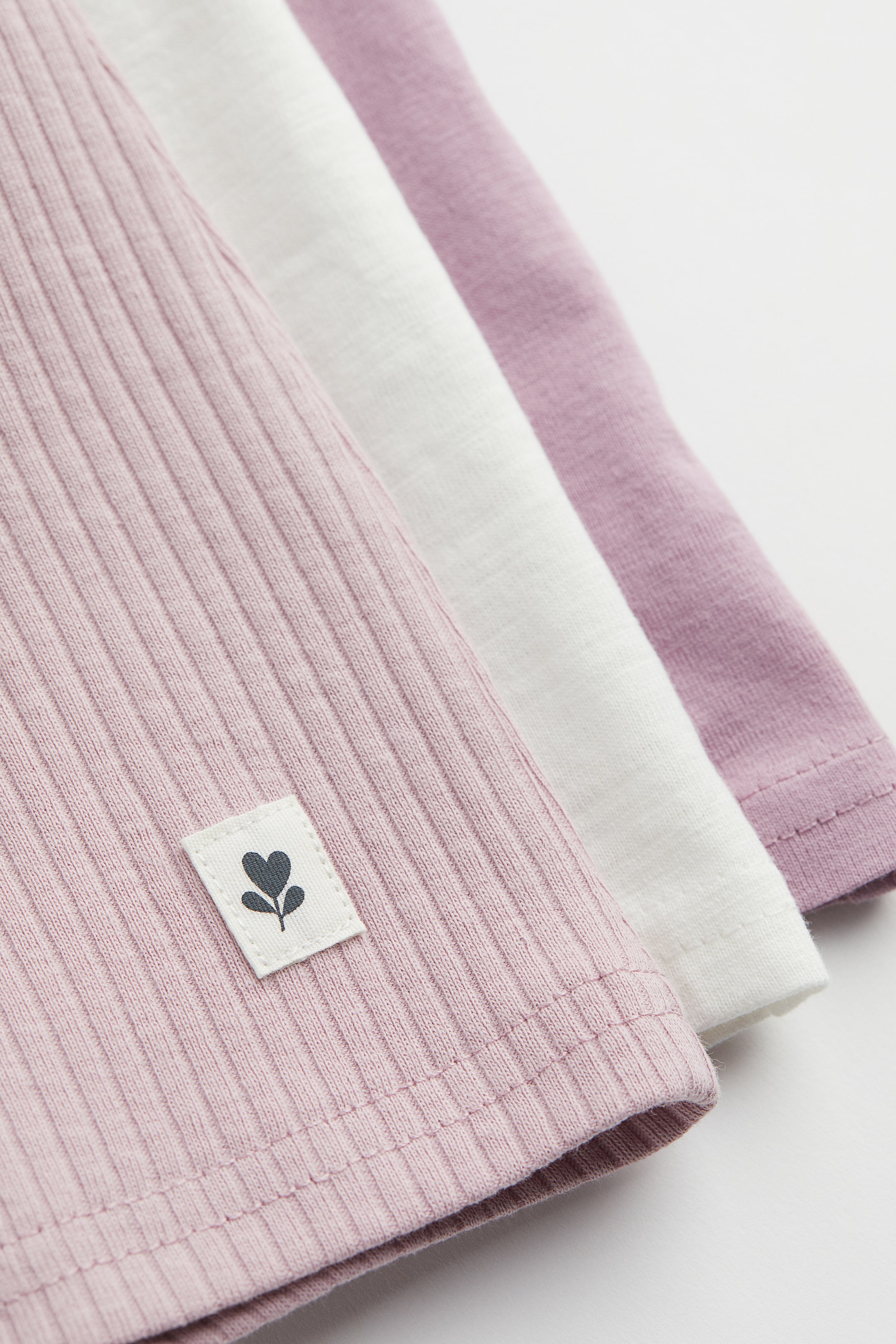 Größeres Bild ansehen: 3-Pack Shirts mit Flügelärmeln - Lila/Gerippt - Kids | H&M DE 2