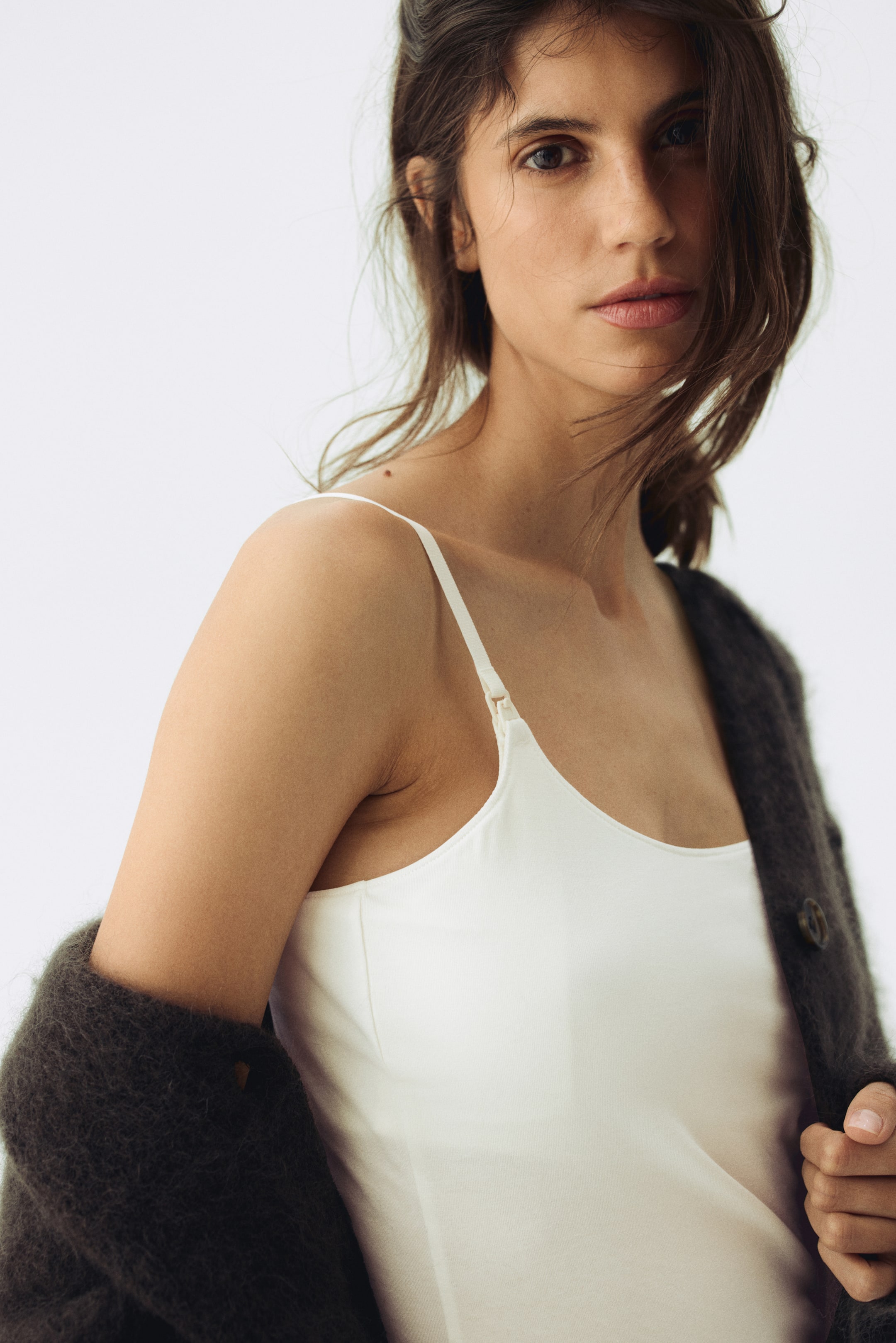 Visualizza immagine più grande: MAMA Canotte da allattamento 3 pezzi - Bianco/verde salvia - DONNA | H&M IT 1