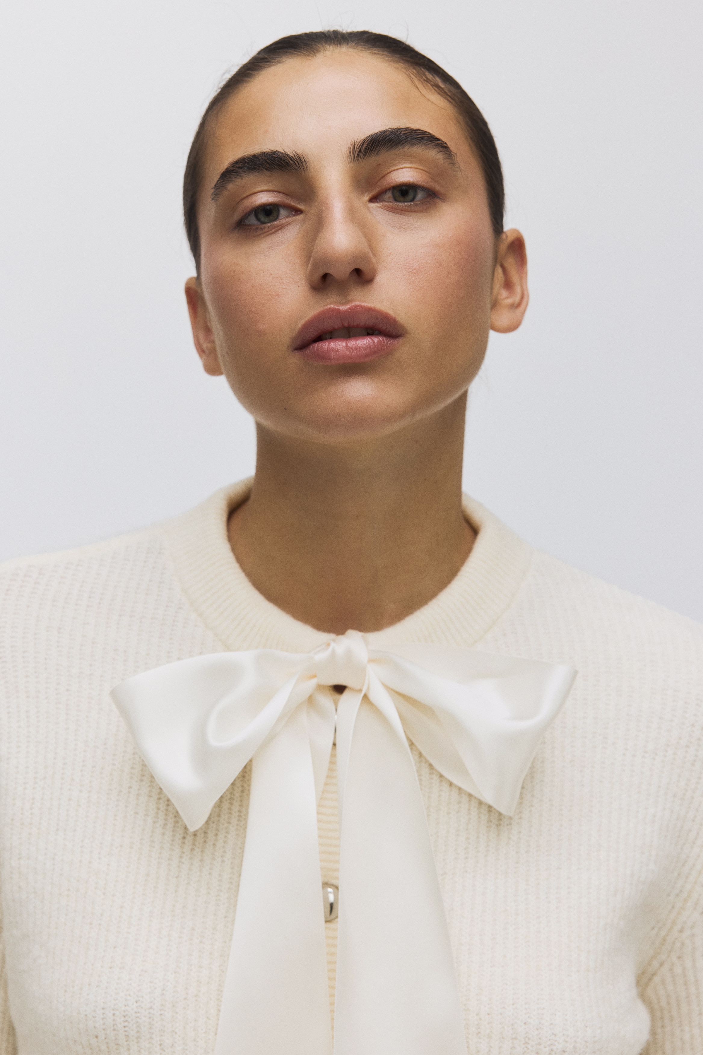 H & M - リボンディテールカーディガン - ベージュ