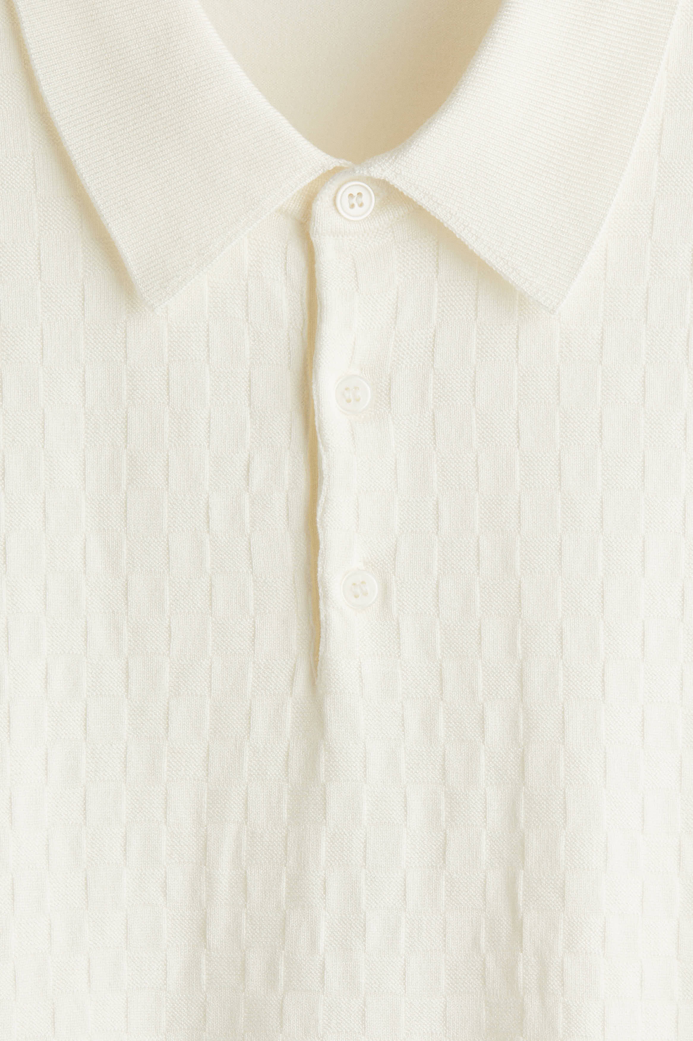 Slim Fit Textured-knit polo shirt