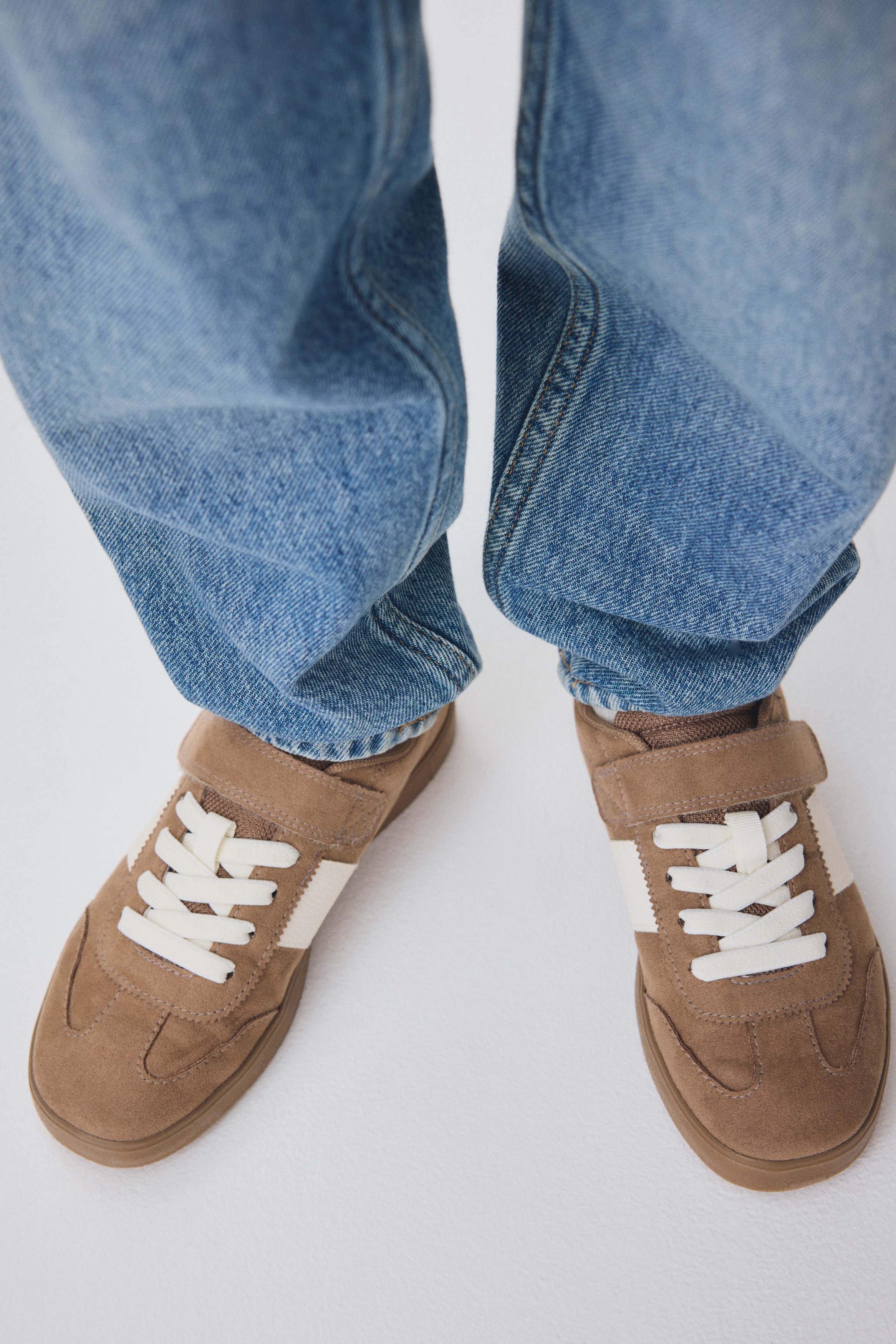 Sneaker - Taupe/Cremefarben/Dunkelgrün/Schwarz/Weiß/Hellbeige/Colourblocking/Cremefarben/Weiß/Cremefarben/Schwarz/Marineblau/Hellblau/Schwarz/Weiß