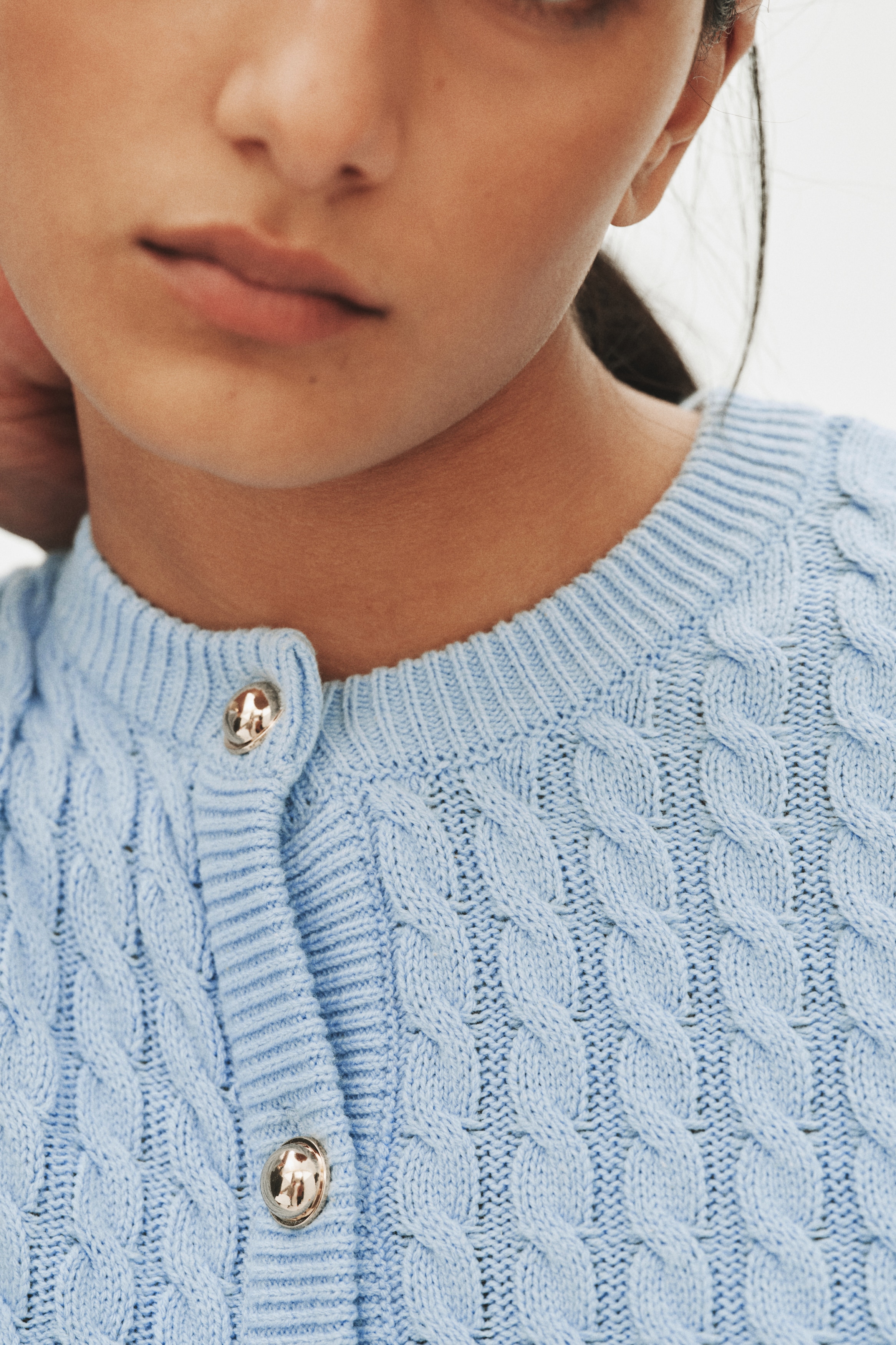 Cable-knit cardigan