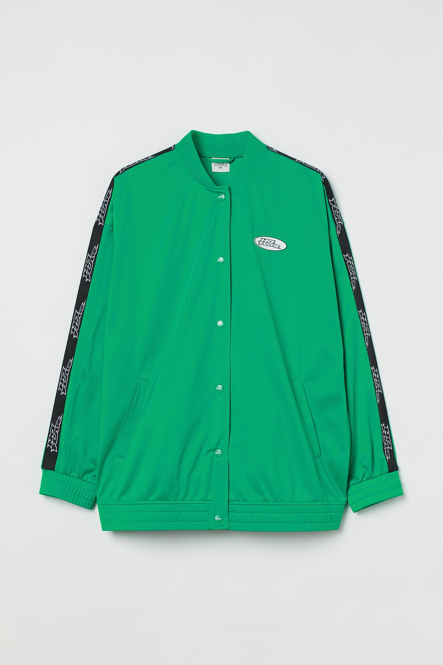 H&M+ Oversized track jacket - Green/No Fear - 1